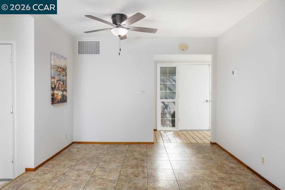 Detail Gallery Image 16 of 31 For 1140 Rachele Rd, Walnut Creek,  CA 94597 - 4 Beds | 2 Baths