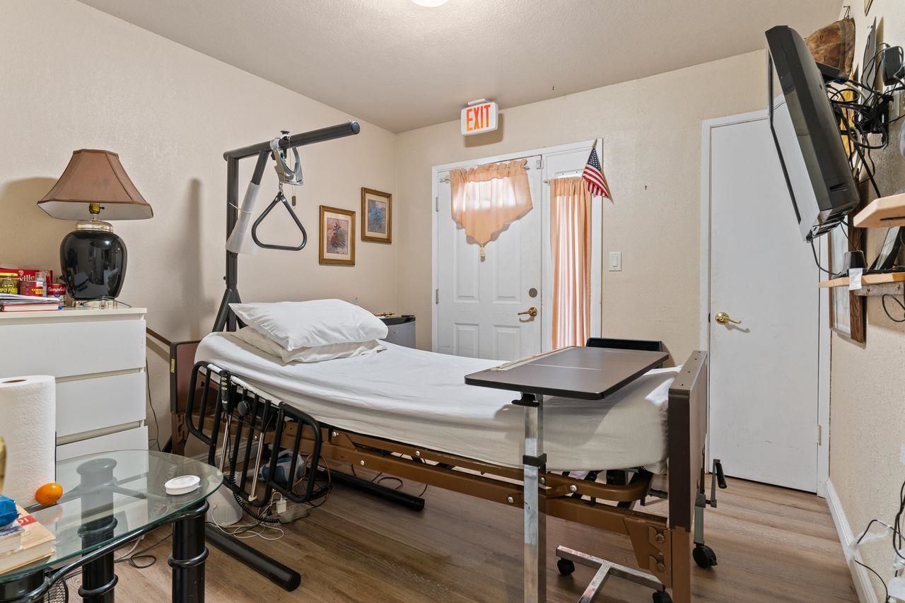 Detail Gallery Image 7 of 17 For 674 Gleneagle Ave, Hayward,  CA 94544 - 4 Beds | 2/1 Baths