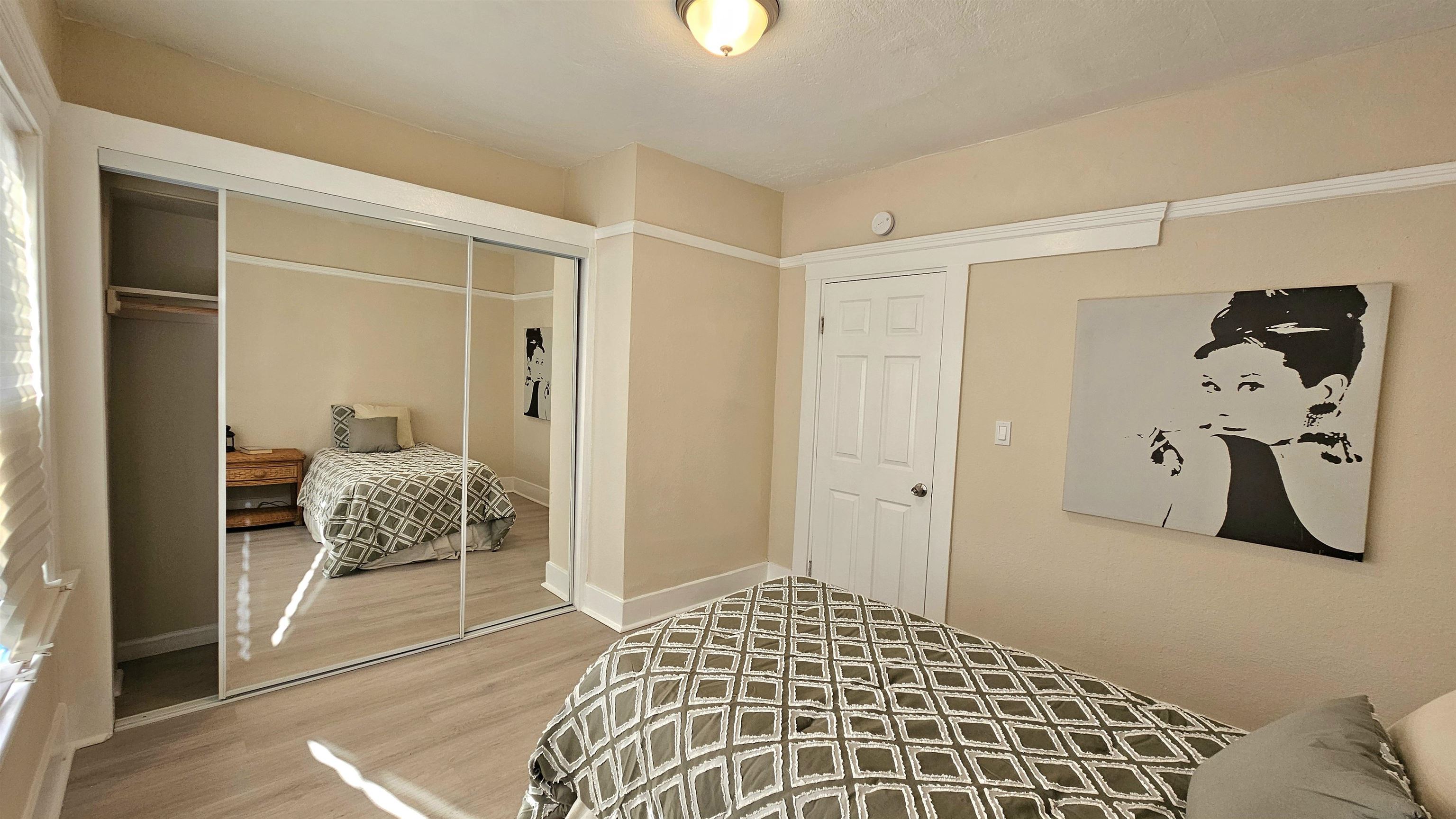 Detail Gallery Image 13 of 30 For 2076 Harrington Ave, Oakland,  CA 94601 - 4 Beds | 2/1 Baths