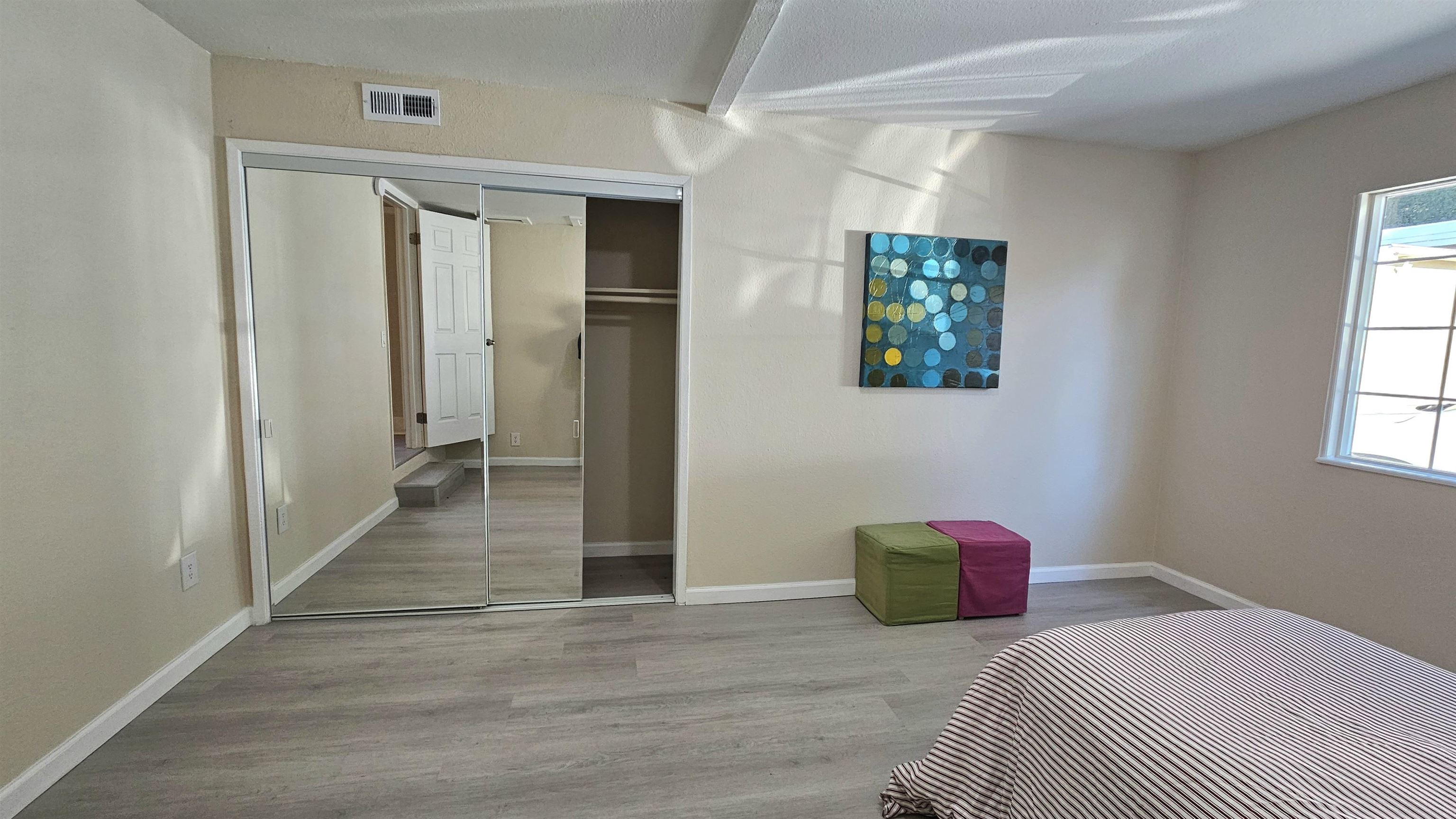 Detail Gallery Image 15 of 30 For 2076 Harrington Ave, Oakland,  CA 94601 - 4 Beds | 2/1 Baths