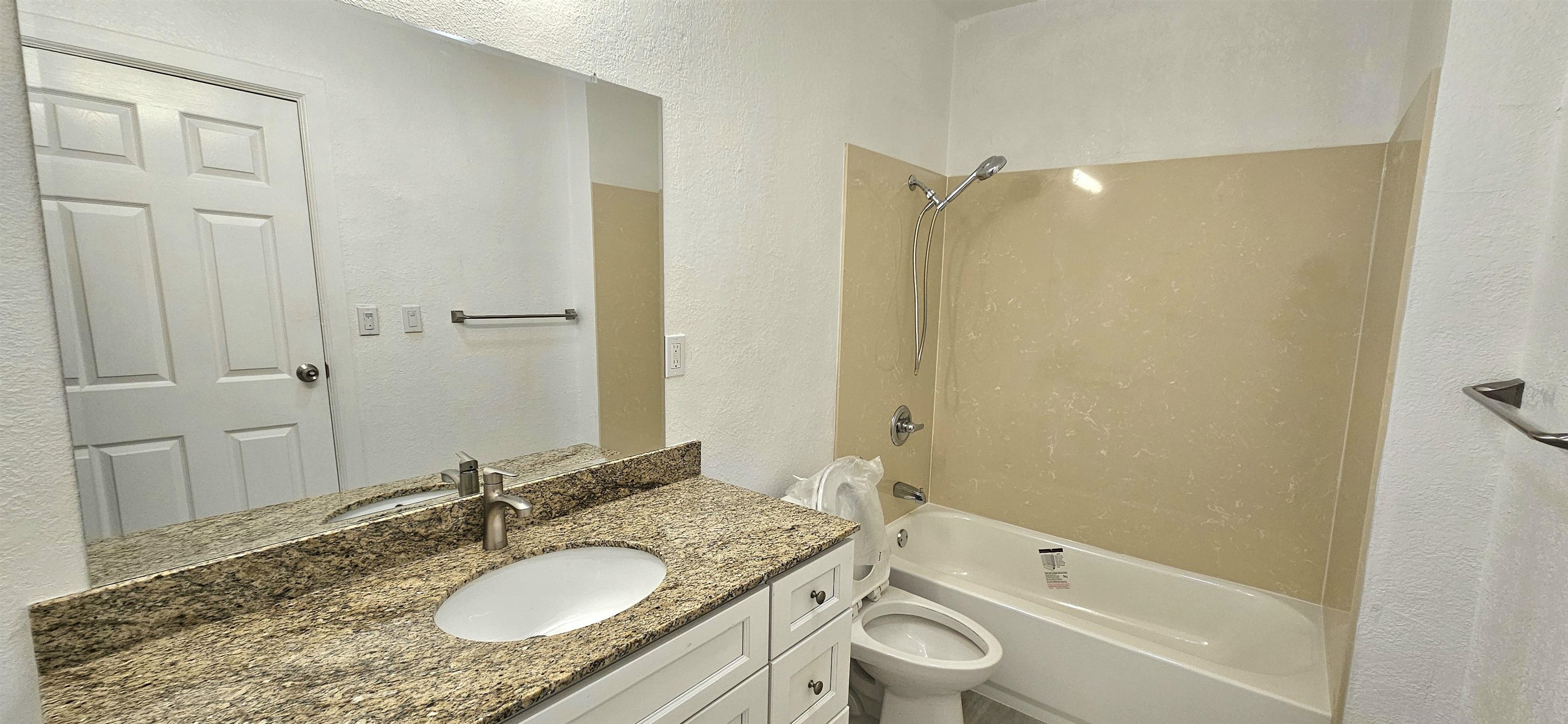 Detail Gallery Image 7 of 30 For 2076 Harrington Ave, Oakland,  CA 94601 - 4 Beds | 2/1 Baths