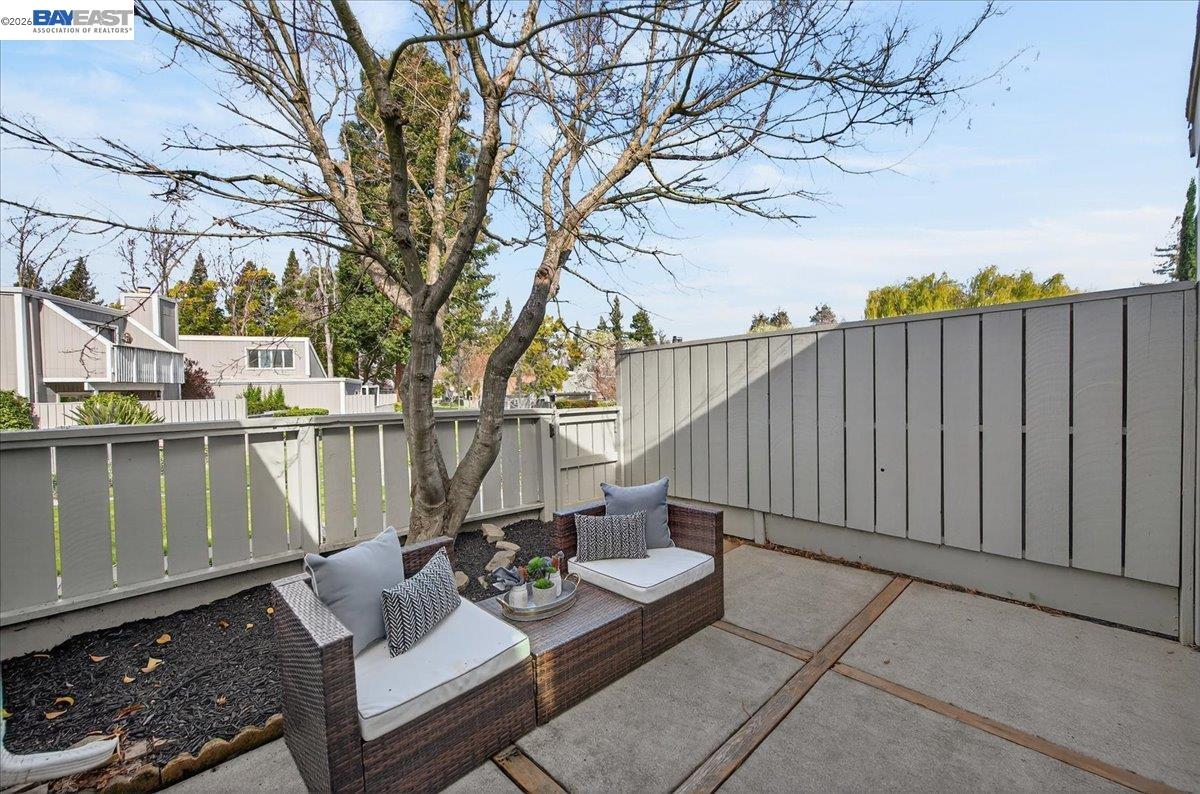 Detail Gallery Image 34 of 45 For 7543 Maywood Dr, Pleasanton,  CA 94588 - 3 Beds | 2 Baths