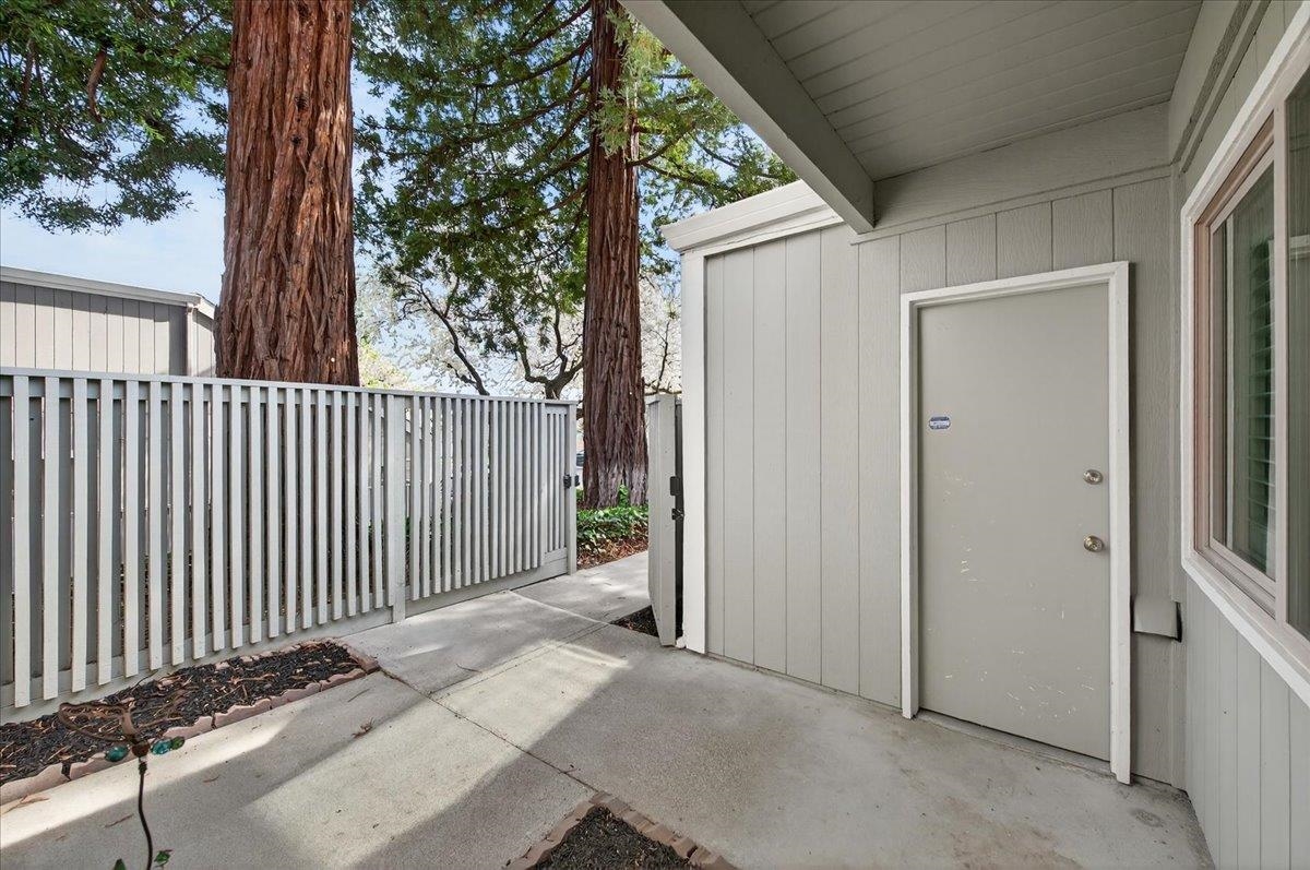 Photo #5: 41123382 Listing: Photo #5