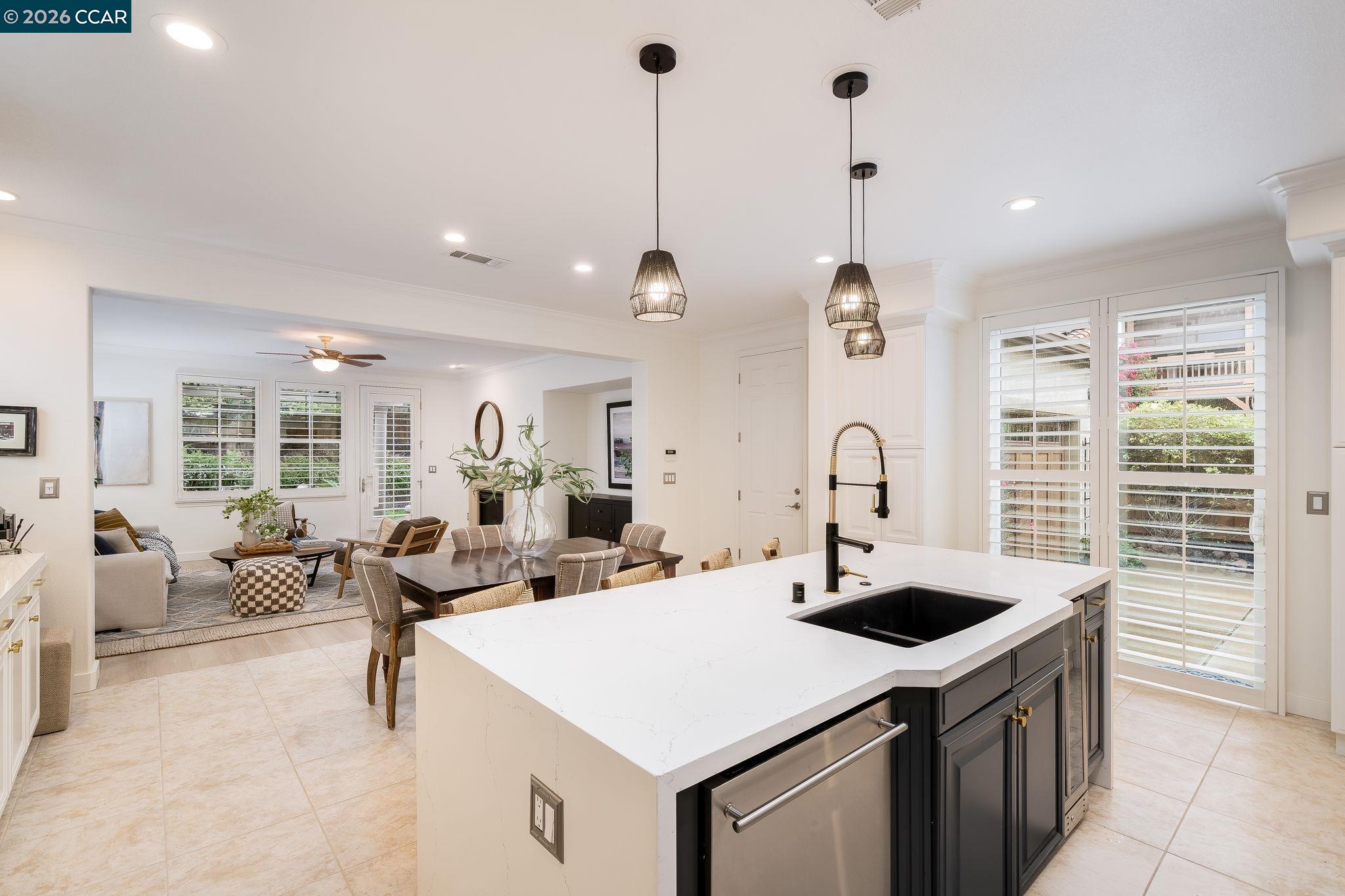 Detail Gallery Image 7 of 34 For 2208 Genoa St, Danville,  CA 94506 - 4 Beds | 2/1 Baths