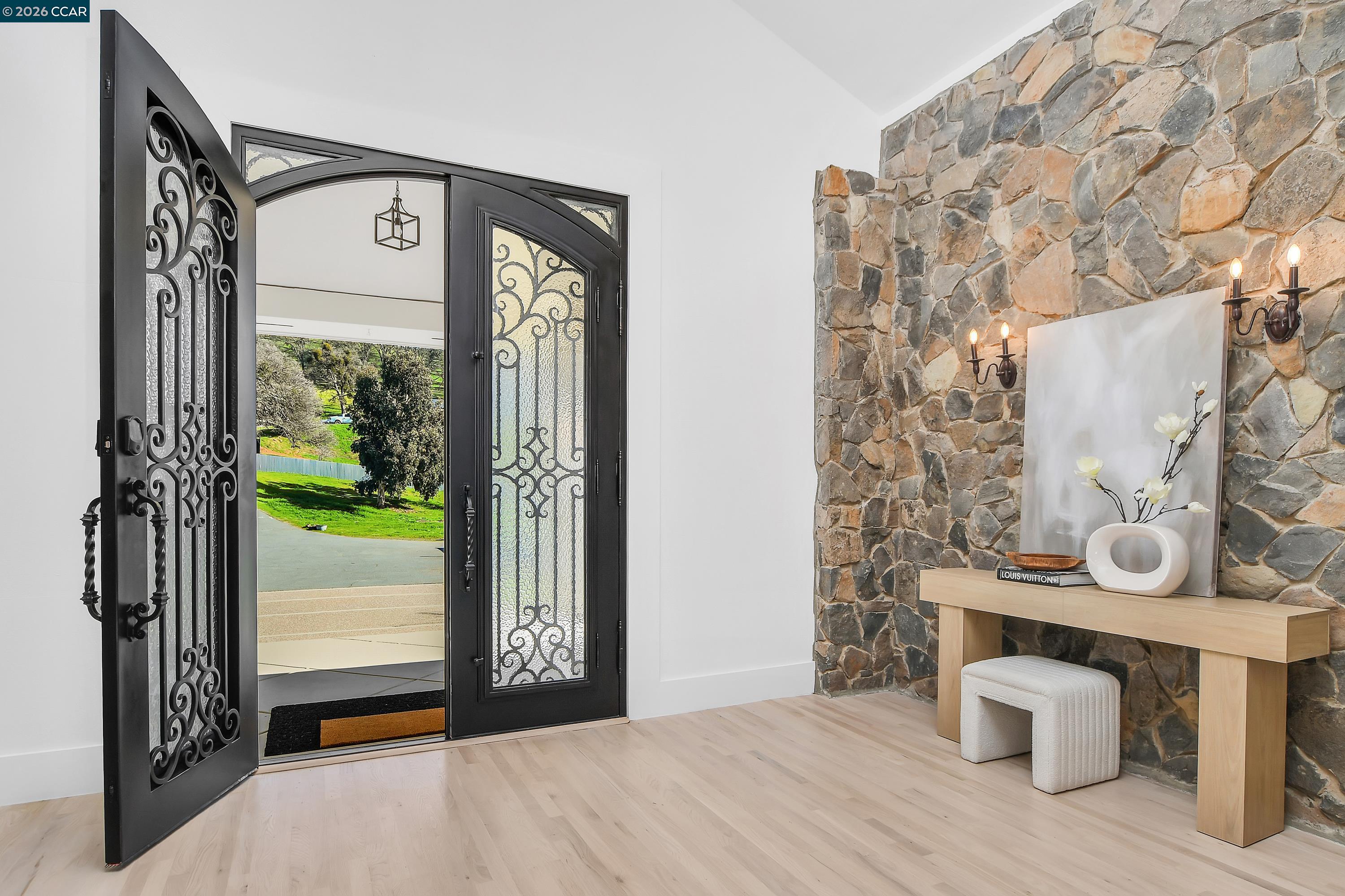 Detail Gallery Image 13 of 60 For 420 Leon Ct, Clayton,  CA 94517 - – Beds | – Baths