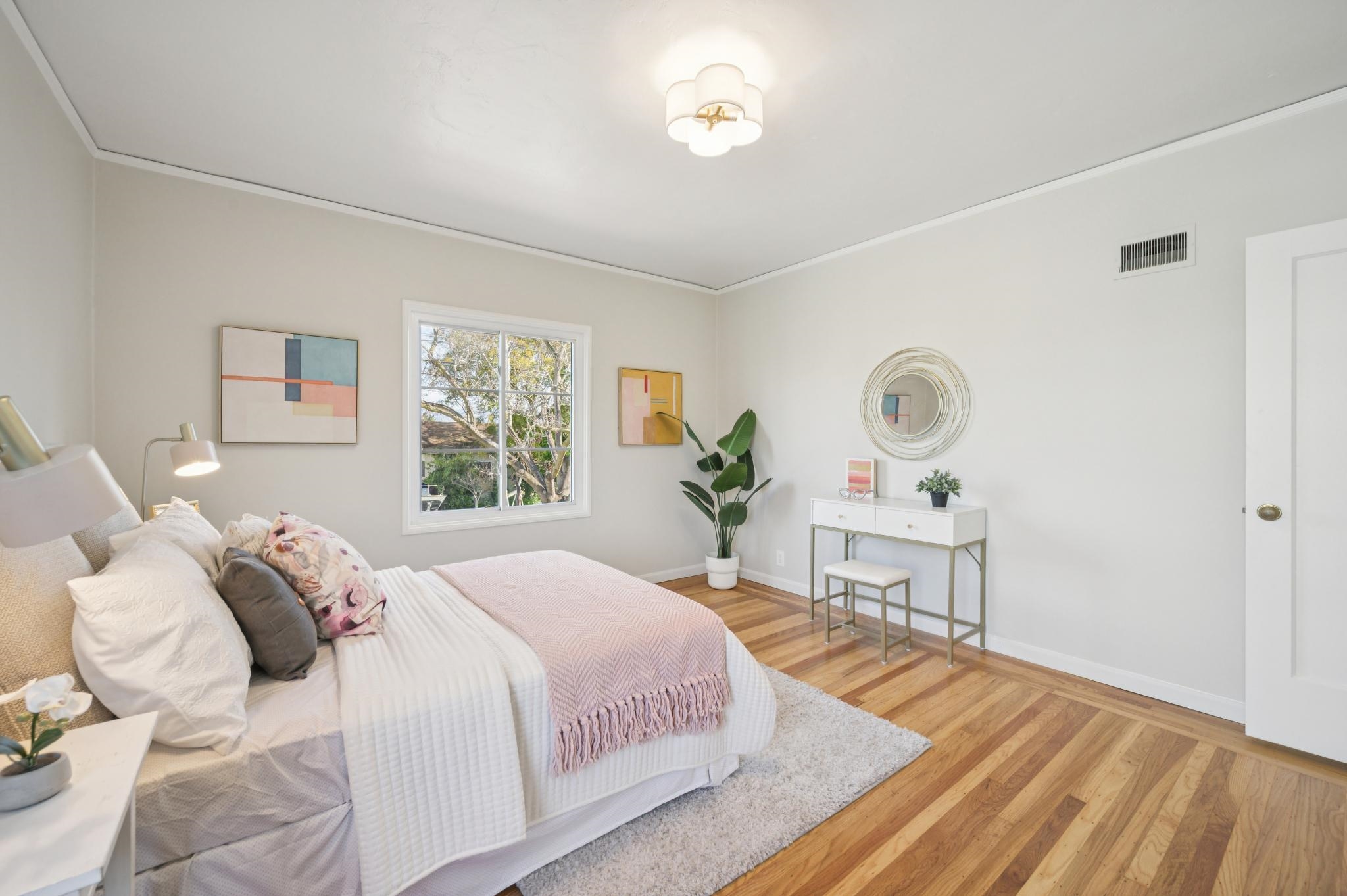 Detail Gallery Image 32 of 57 For 2932 Marina Dr, Alameda,  CA 94501 - 3 Beds | 2/1 Baths