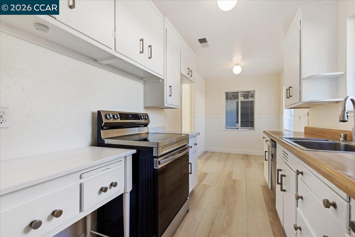 Detail Gallery Image 14 of 31 For 848 Cumberland Dr, Pleasant Hill,  CA 94523 - 3 Beds | 1 Baths