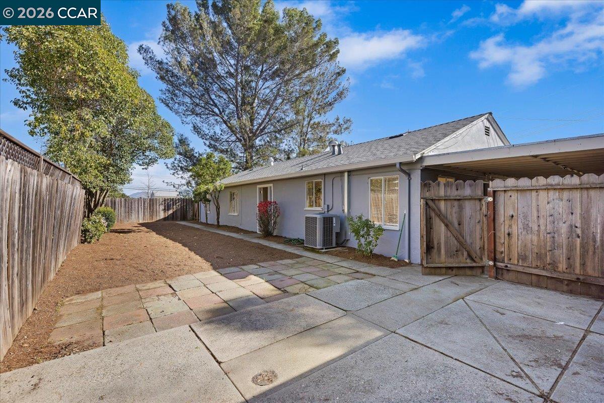 Detail Gallery Image 21 of 31 For 848 Cumberland Dr, Pleasant Hill,  CA 94523 - 3 Beds | 1 Baths