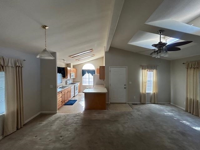 Detail Gallery Image 14 of 35 For 1200 W Winton Ave #81,  Hayward,  CA 94545 - 2 Beds | 2 Baths