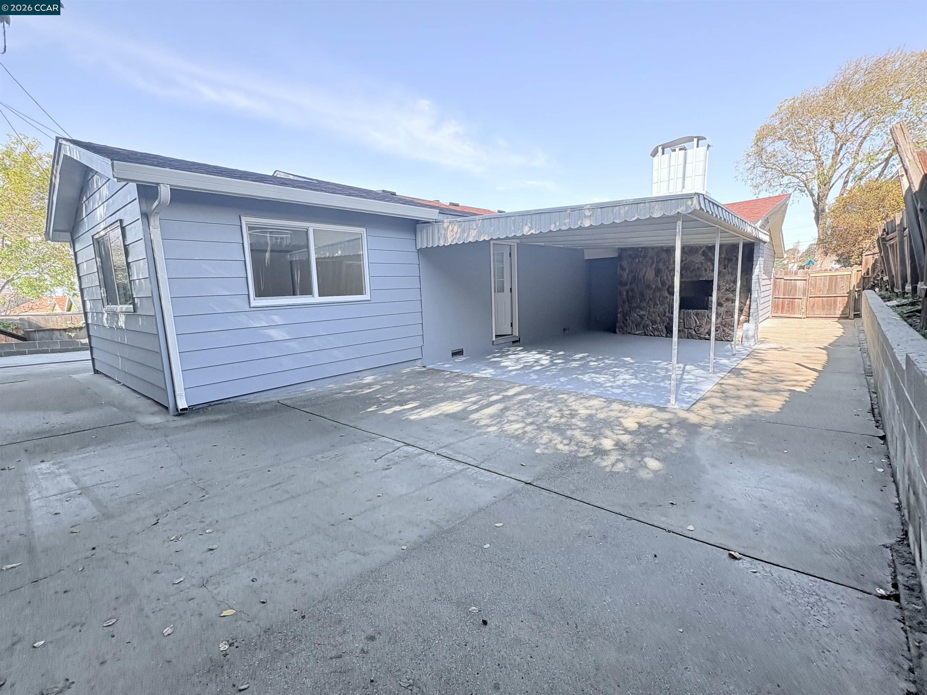 Detail Gallery Image 28 of 31 For 427 Ladera Dr, Vallejo,  CA 94591 - 3 Beds | 2 Baths