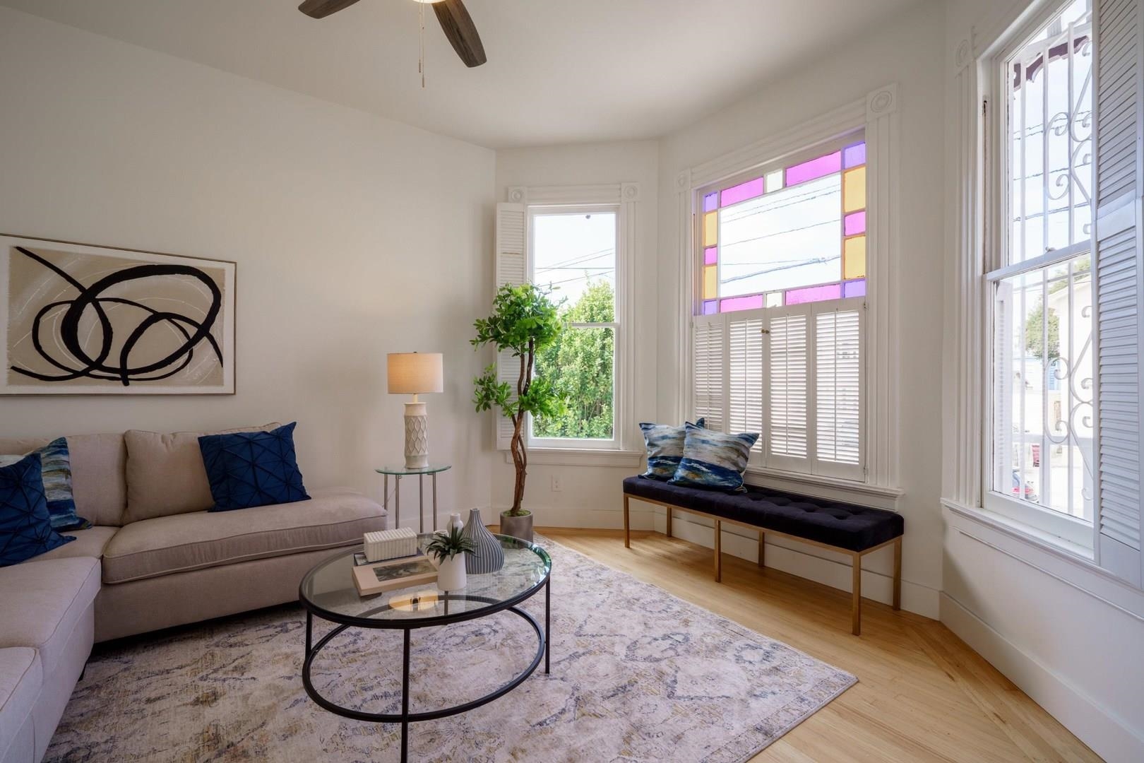 Detail Gallery Image 4 of 29 For 1532 5th Avenue, Oakland,  CA 94606 - 5 Beds | 2 Baths