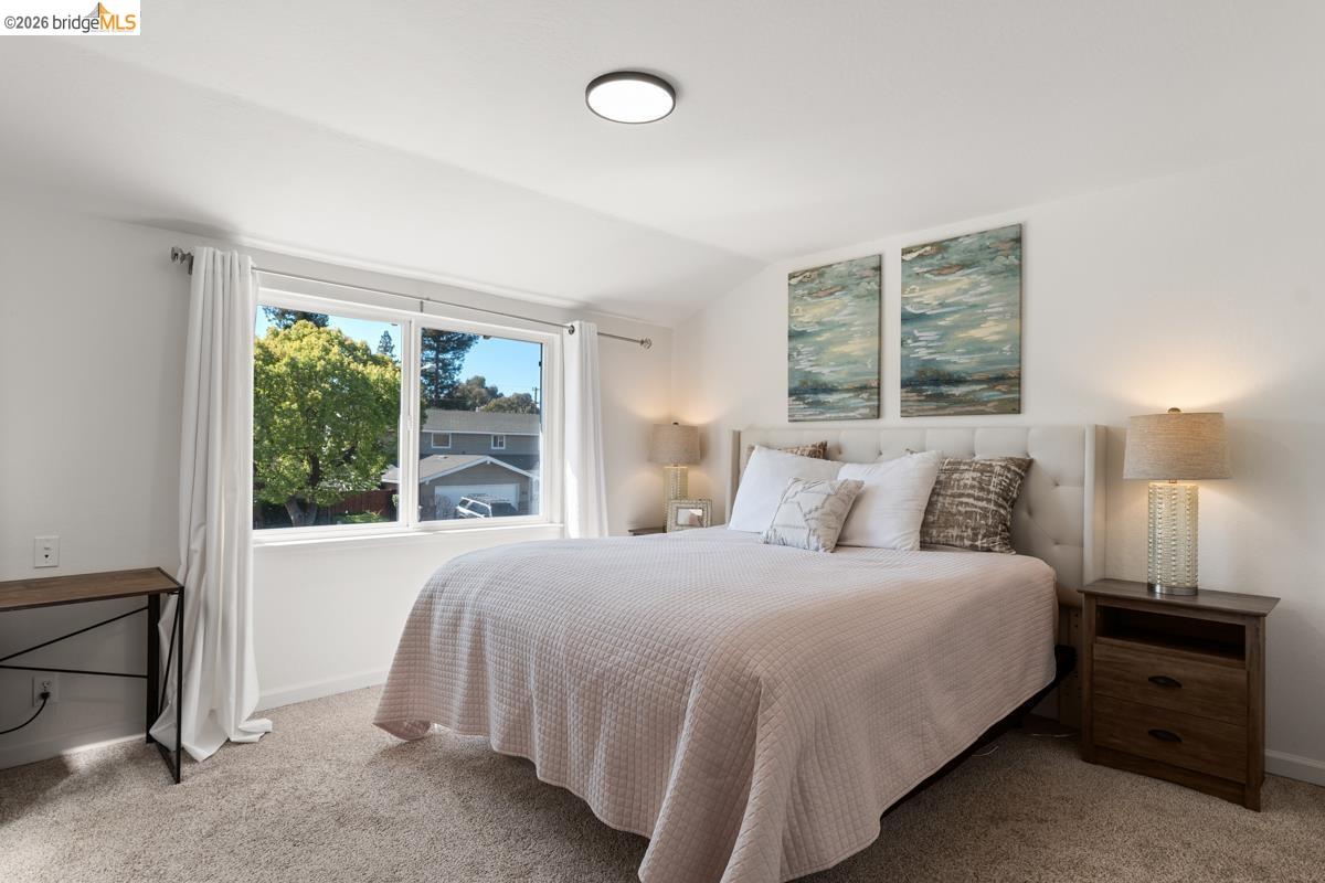 Detail Gallery Image 19 of 28 For 5179 Paul Scarlet Dr, Concord,  CA 94521 - 4 Beds | 2/1 Baths