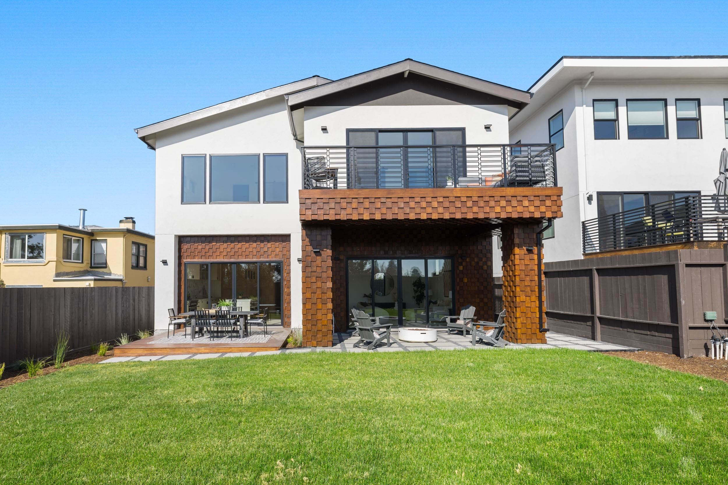 Detail Gallery Image 11 of 41 For 761 Calmar Ave, Oakland,  CA 94610 - 4 Beds | 4/1 Baths