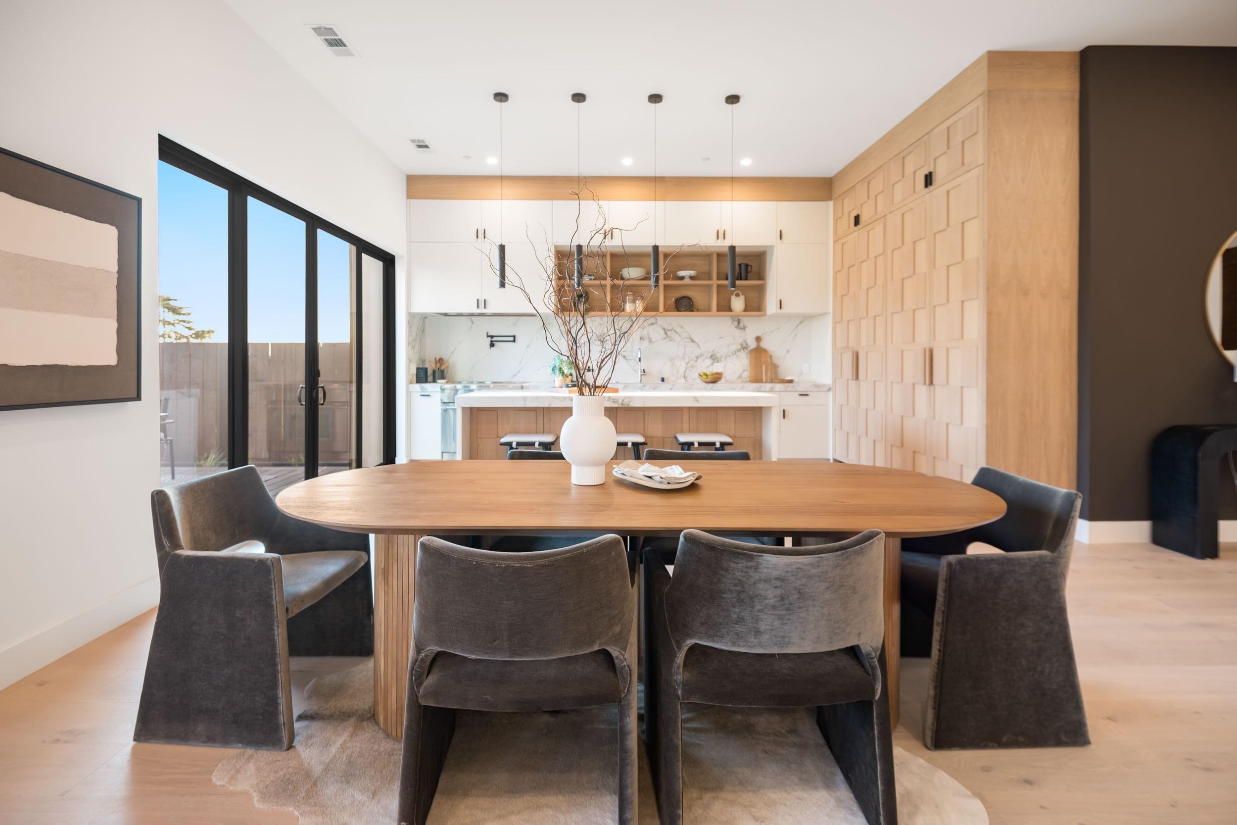 Detail Gallery Image 14 of 41 For 761 Calmar Ave, Oakland,  CA 94610 - 4 Beds | 4/1 Baths