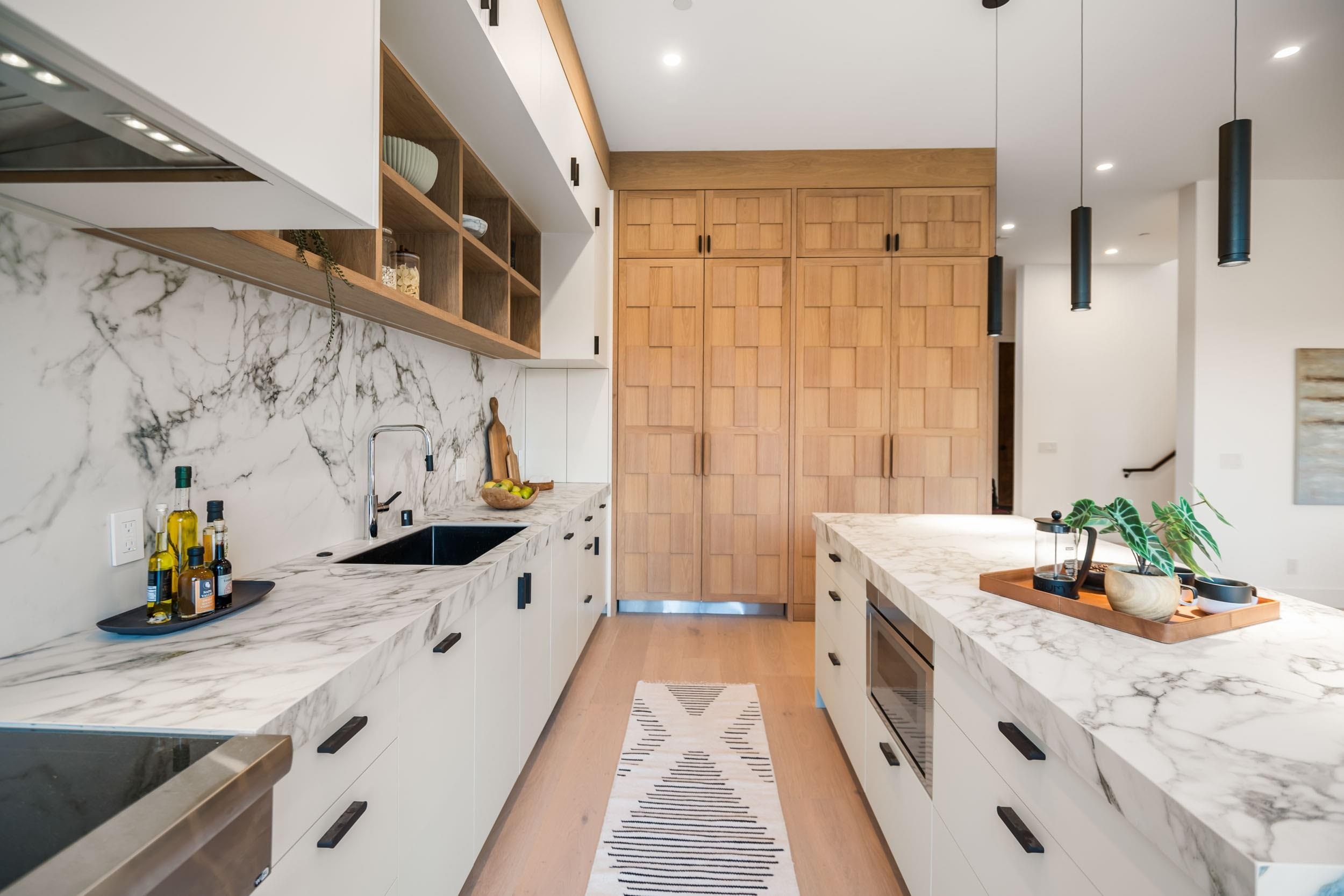 Detail Gallery Image 16 of 41 For 761 Calmar Ave, Oakland,  CA 94610 - 4 Beds | 4/1 Baths