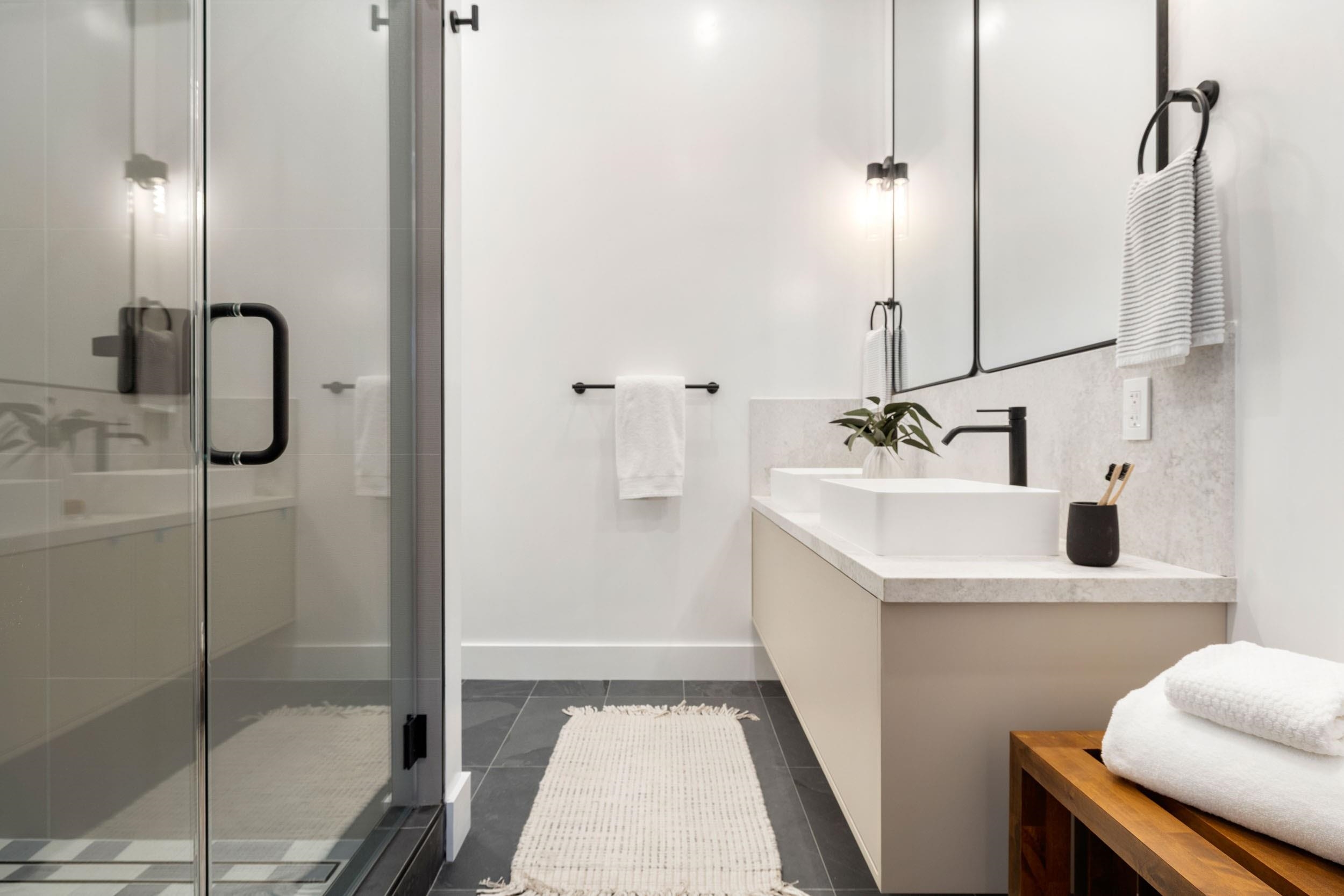 Detail Gallery Image 21 of 41 For 761 Calmar Ave, Oakland,  CA 94610 - 4 Beds | 4/1 Baths