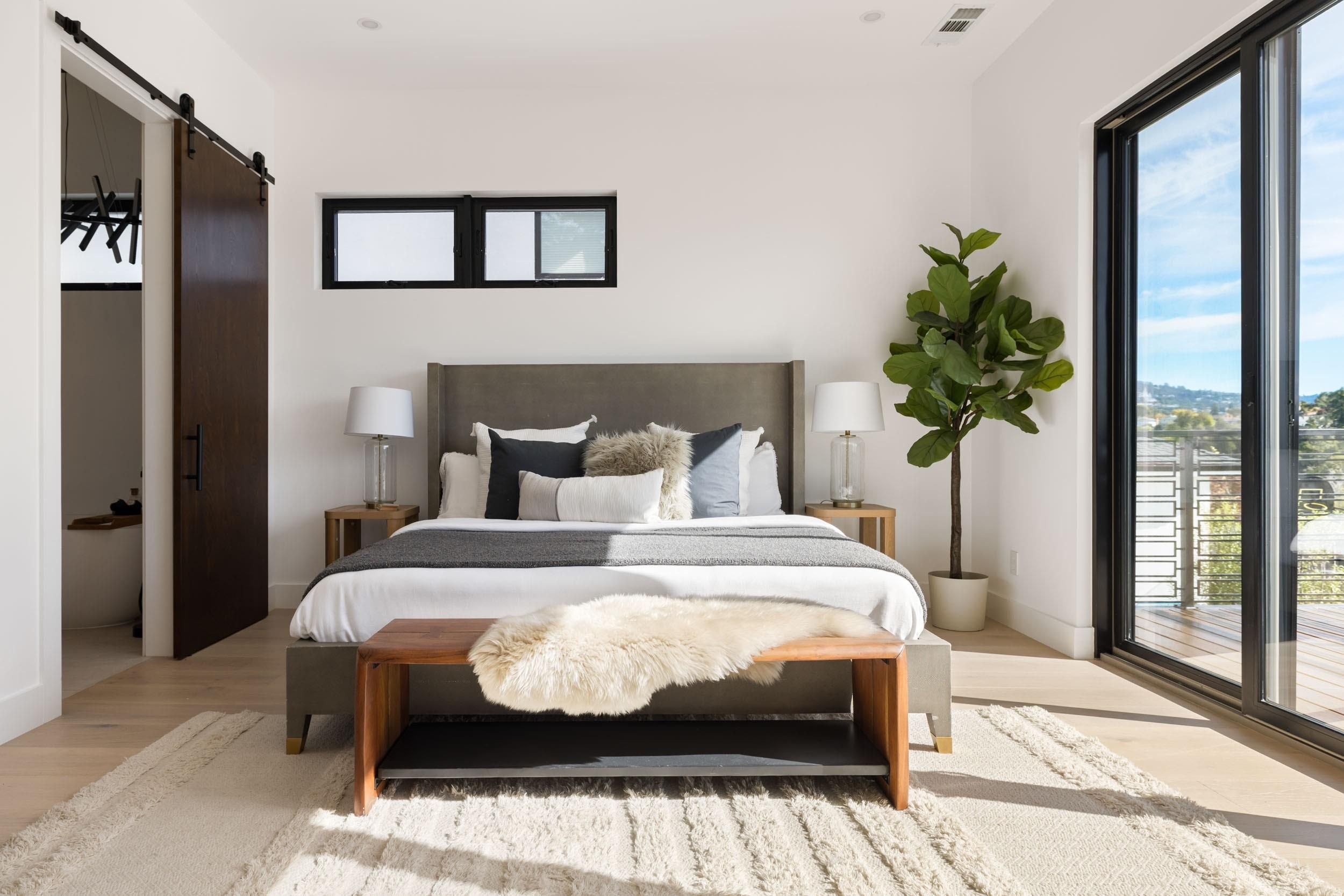 Detail Gallery Image 26 of 41 For 761 Calmar Ave, Oakland,  CA 94610 - 4 Beds | 4/1 Baths