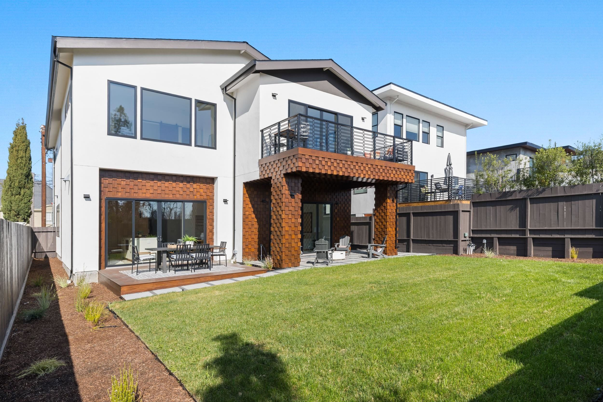 Detail Gallery Image 36 of 41 For 761 Calmar Ave, Oakland,  CA 94610 - 4 Beds | 4/1 Baths