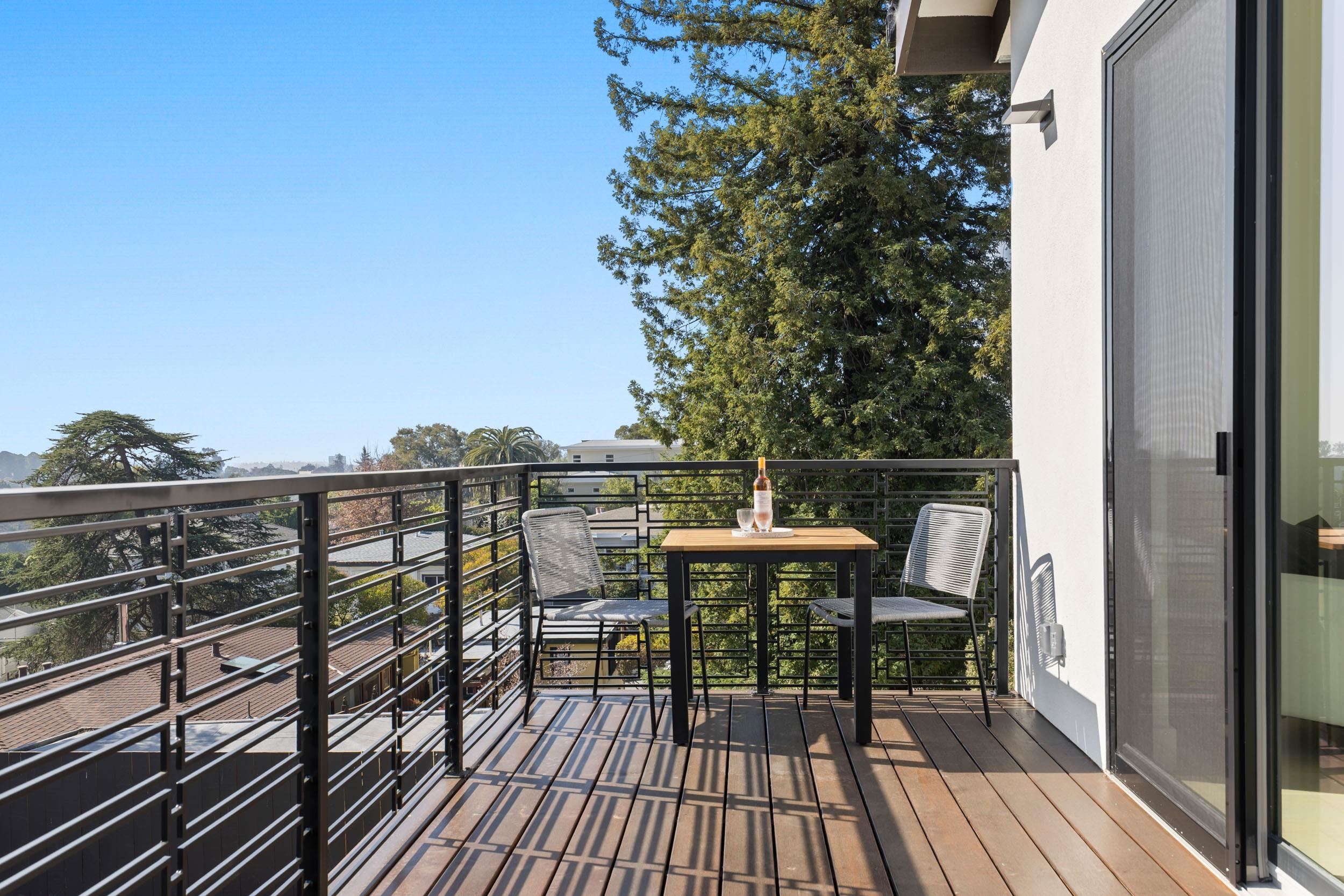 Detail Gallery Image 40 of 41 For 761 Calmar Ave, Oakland,  CA 94610 - 4 Beds | 4/1 Baths