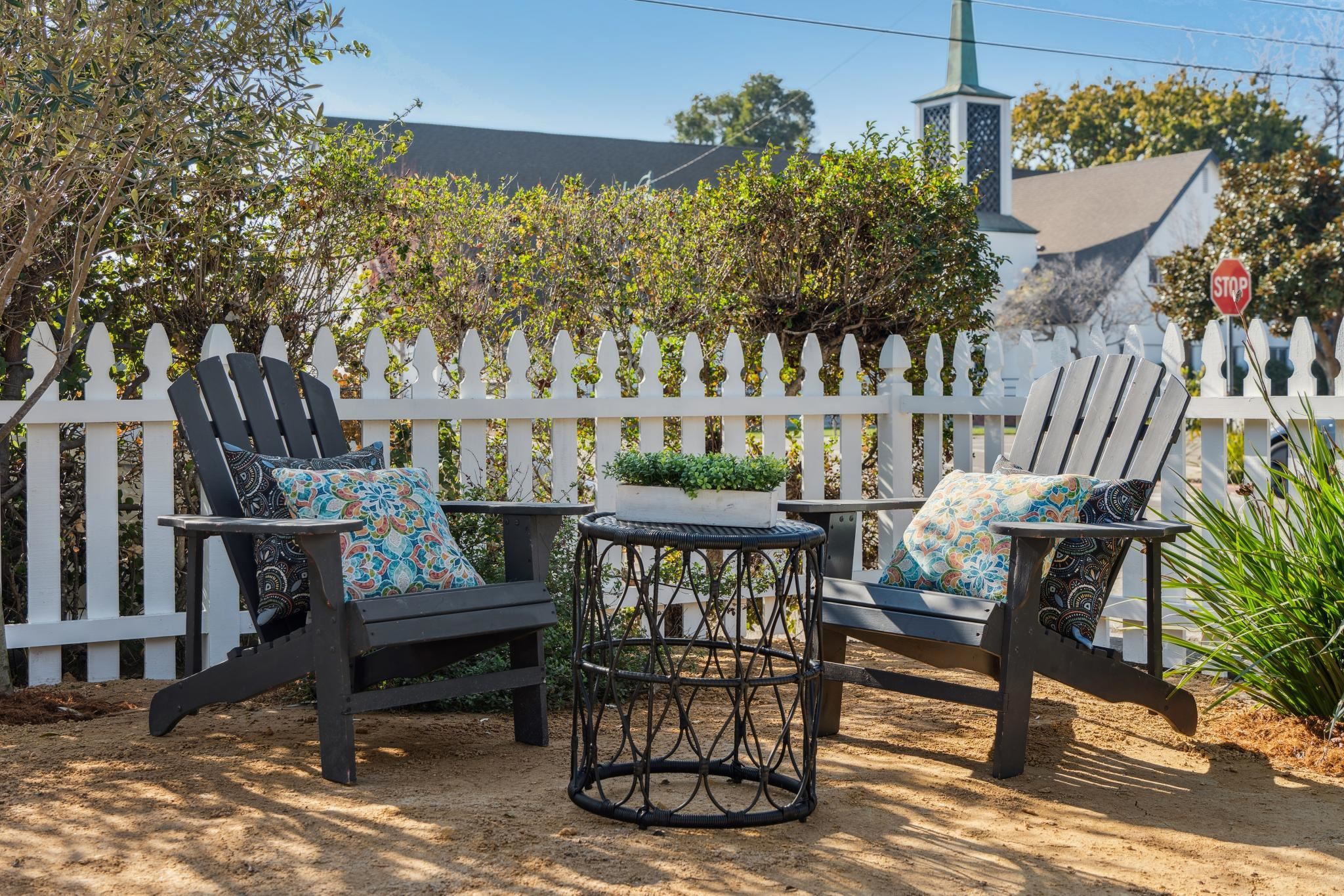 Detail Gallery Image 4 of 60 For 1308 Court Street, Alameda,  CA 94501 - 3 Beds | 2 Baths