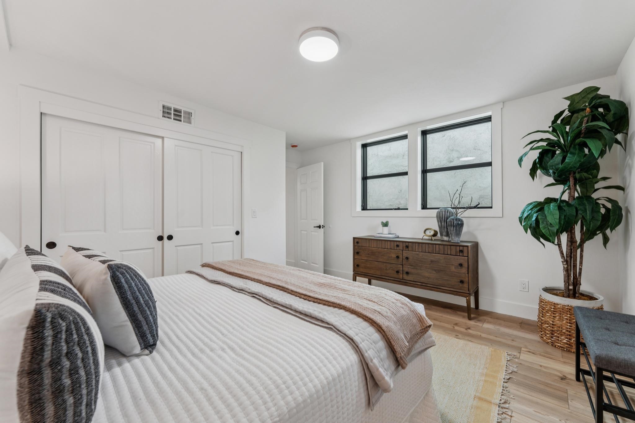 Detail Gallery Image 42 of 60 For 1308 Court Street, Alameda,  CA 94501 - 3 Beds | 2 Baths