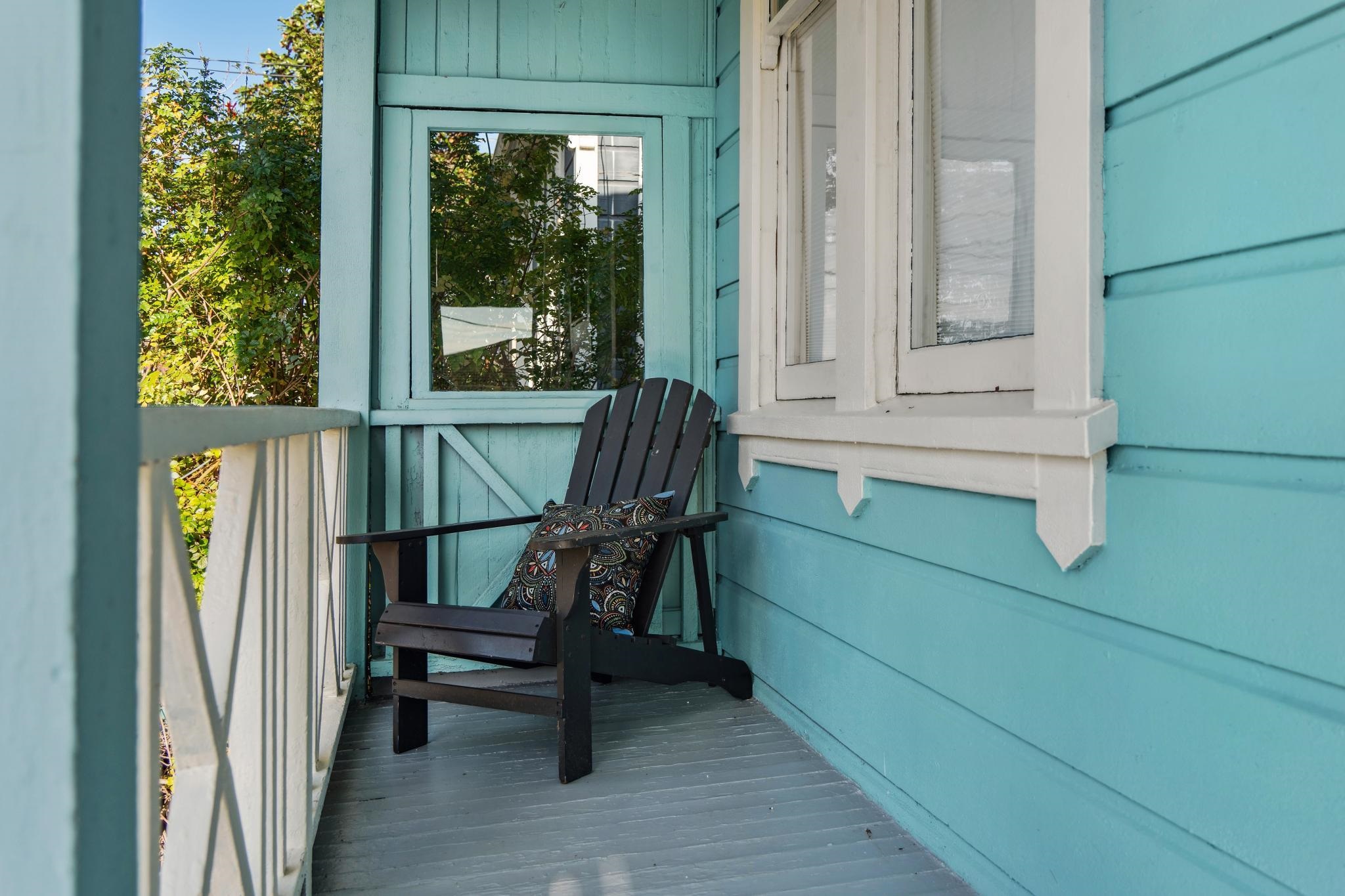 Detail Gallery Image 7 of 60 For 1308 Court Street, Alameda,  CA 94501 - 3 Beds | 2 Baths