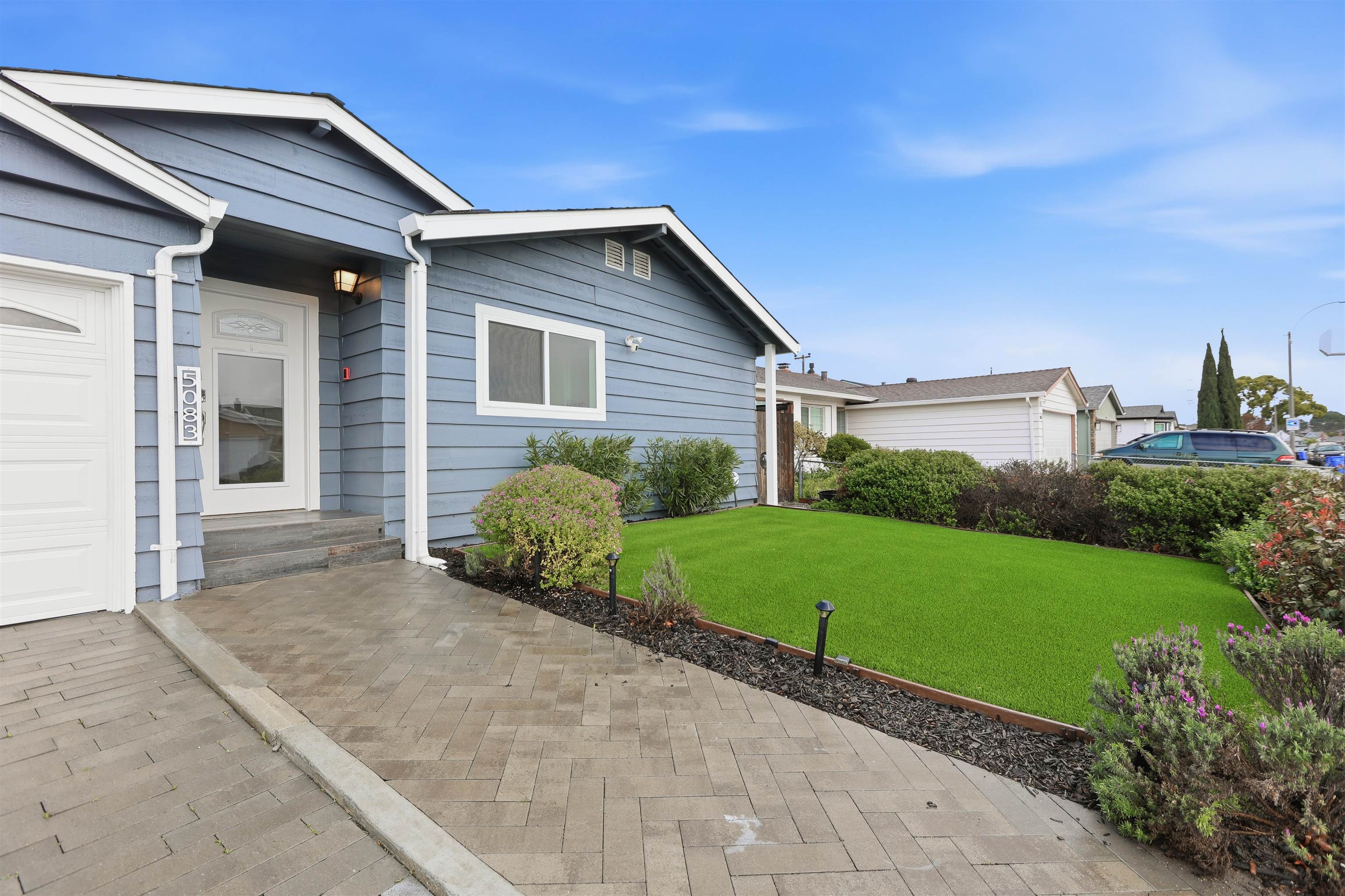 Detail Gallery Image 4 of 57 For 5083 Yellowstone Park Dr, Fremont,  CA 94538 - 4 Beds | 3 Baths