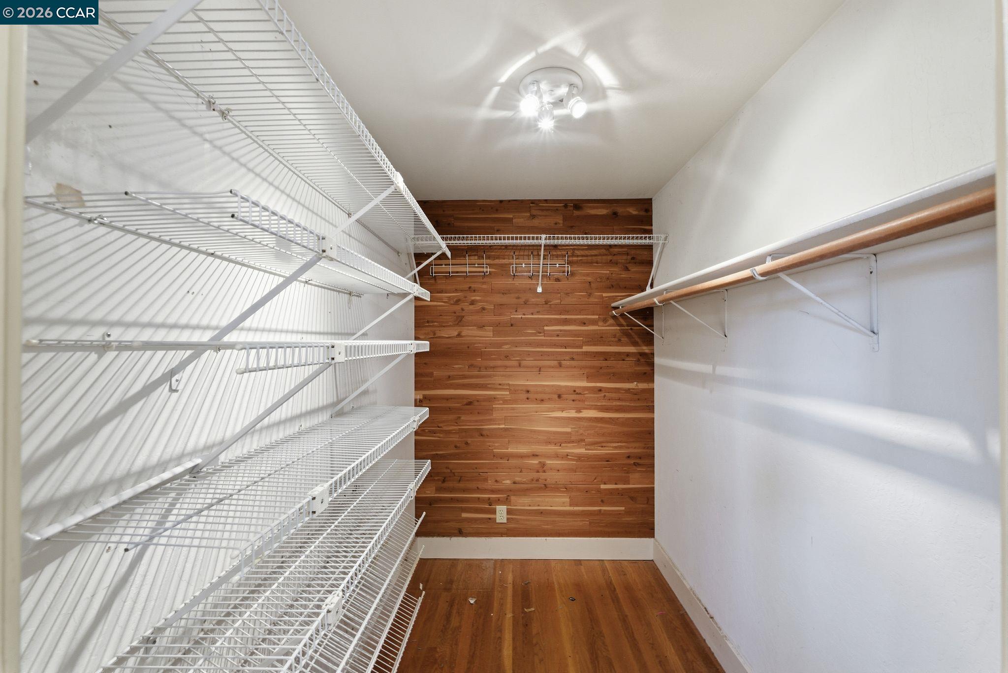 Detail Gallery Image 29 of 41 For 549 Santa Barbara Rd, Berkeley,  CA 94707 - 5 Beds | 3 Baths