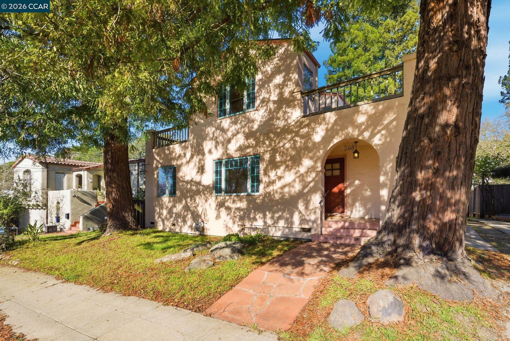 Detail Gallery Image 39 of 41 For 549 Santa Barbara Rd, Berkeley,  CA 94707 - 5 Beds | 3 Baths