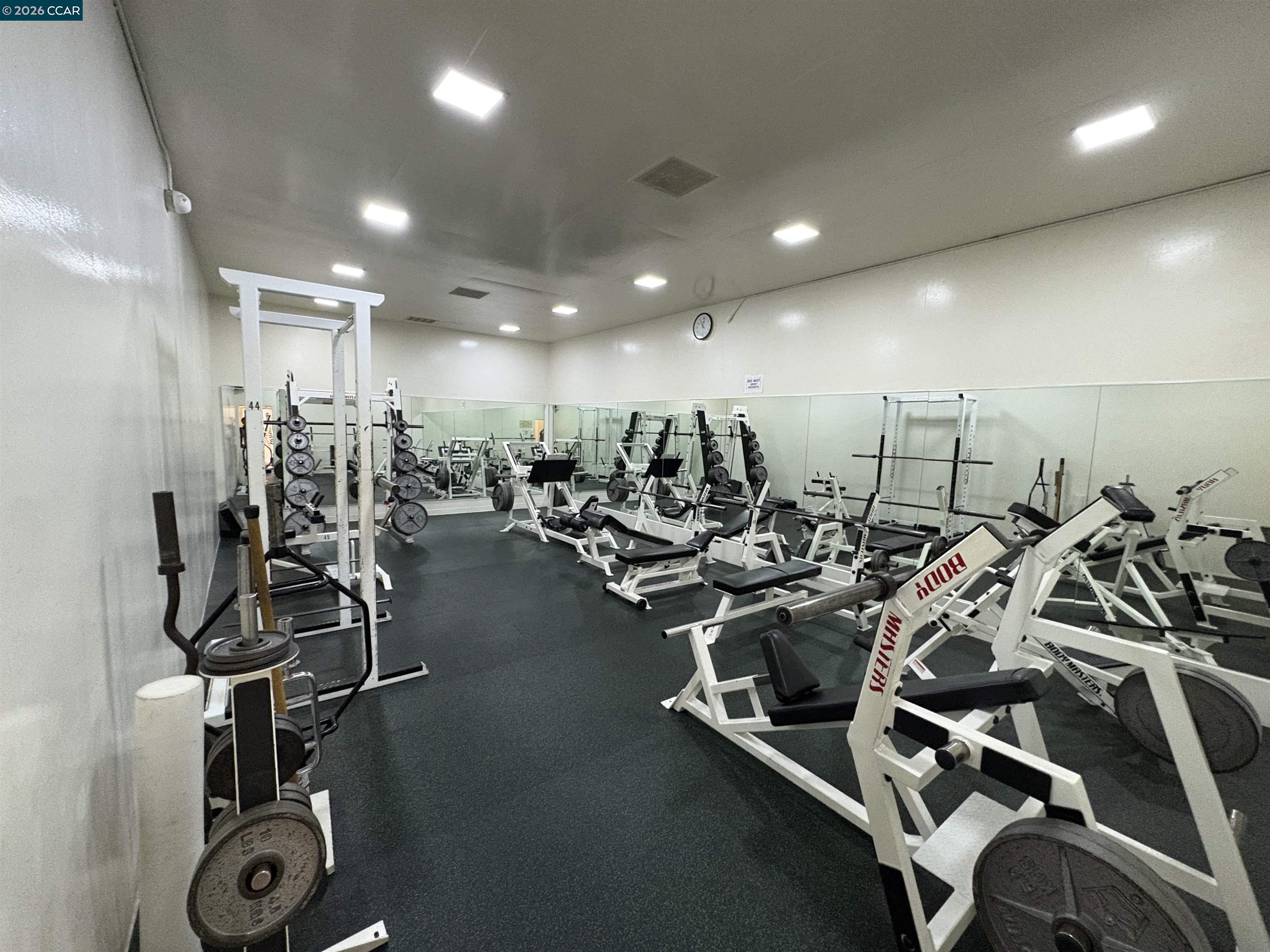 Detail Gallery Image 25 of 30 For 820 N Delaware St #215,  San Mateo,  CA 94401 - 1 Beds | 1 Baths