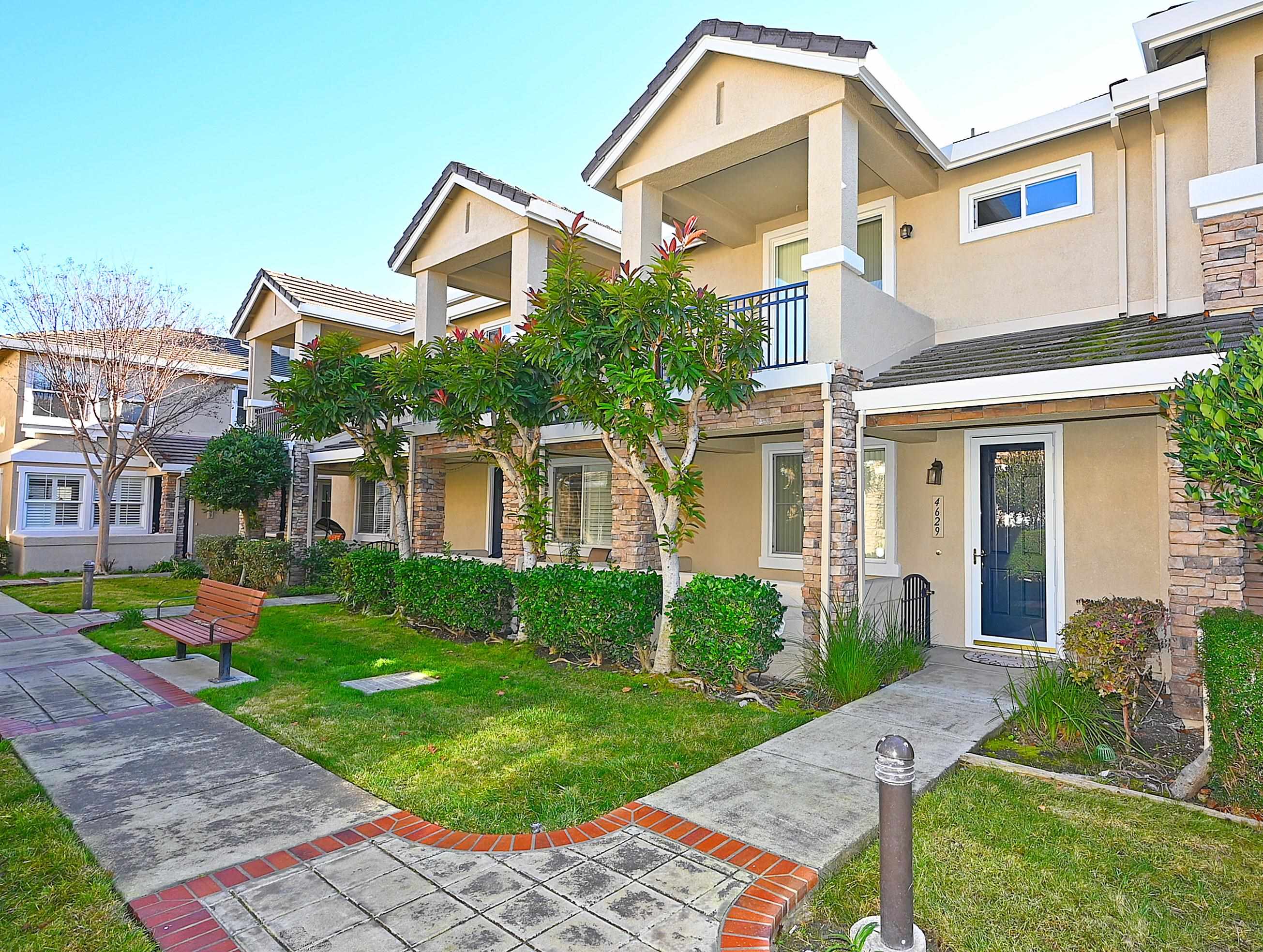 Detail Gallery Image 27 of 42 For 4629 Sandyford Ct, Dublin,  CA 94568 - 3 Beds | 2/1 Baths