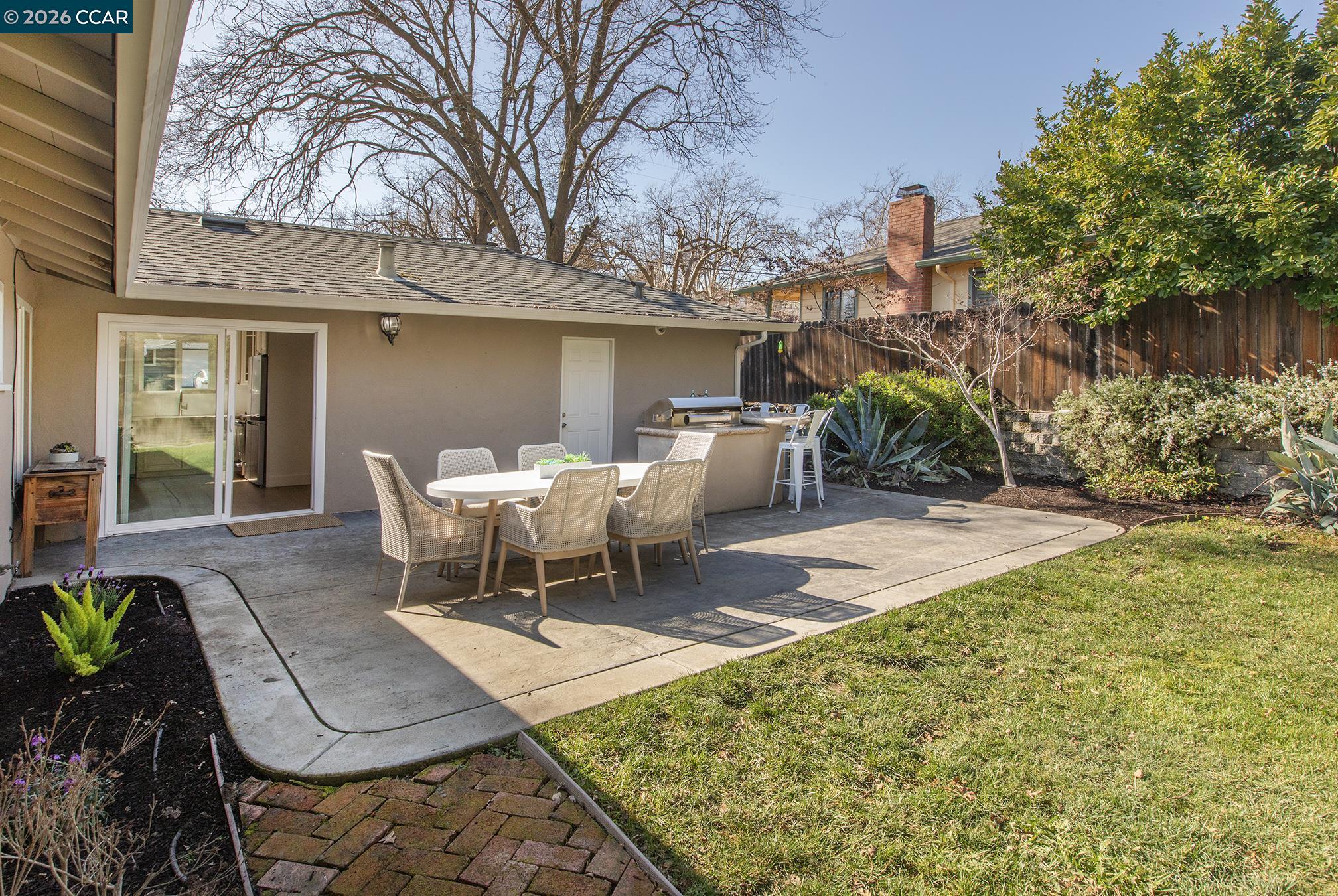 Detail Gallery Image 33 of 46 For 3300 Betty Ln, Lafayette,  CA 94549 - 4 Beds | 2 Baths