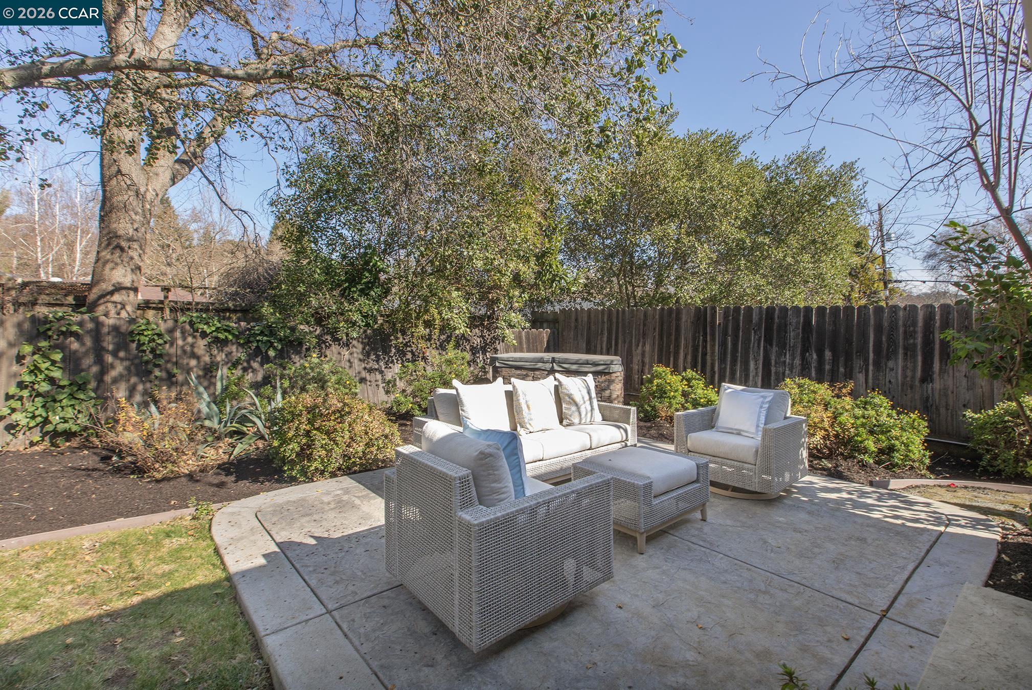 Detail Gallery Image 38 of 46 For 3300 Betty Ln, Lafayette,  CA 94549 - 4 Beds | 2 Baths