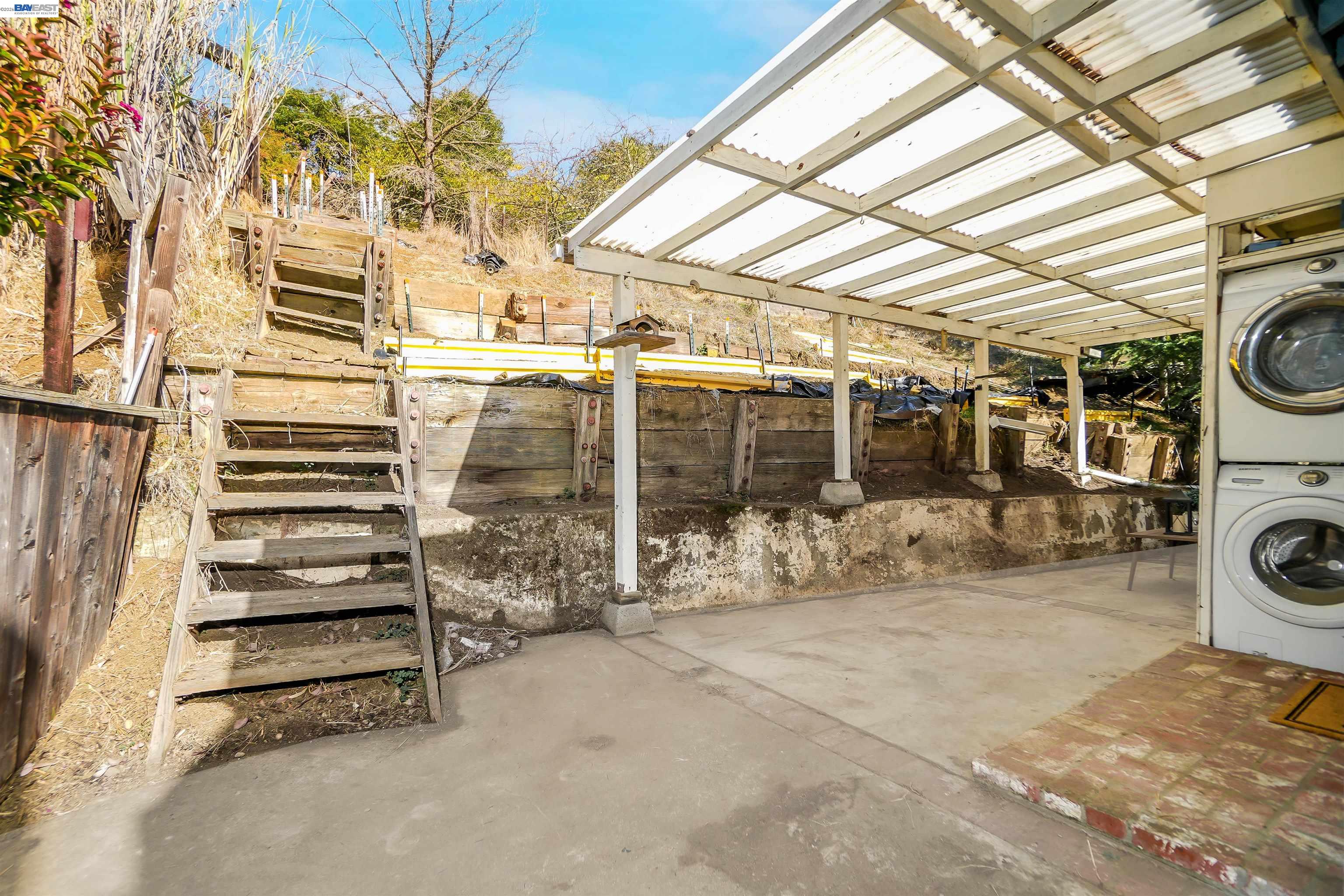 Detail Gallery Image 34 of 41 For 18662 Stanton Ave, Castro Valley,  CA 94546 - 3 Beds | 1 Baths