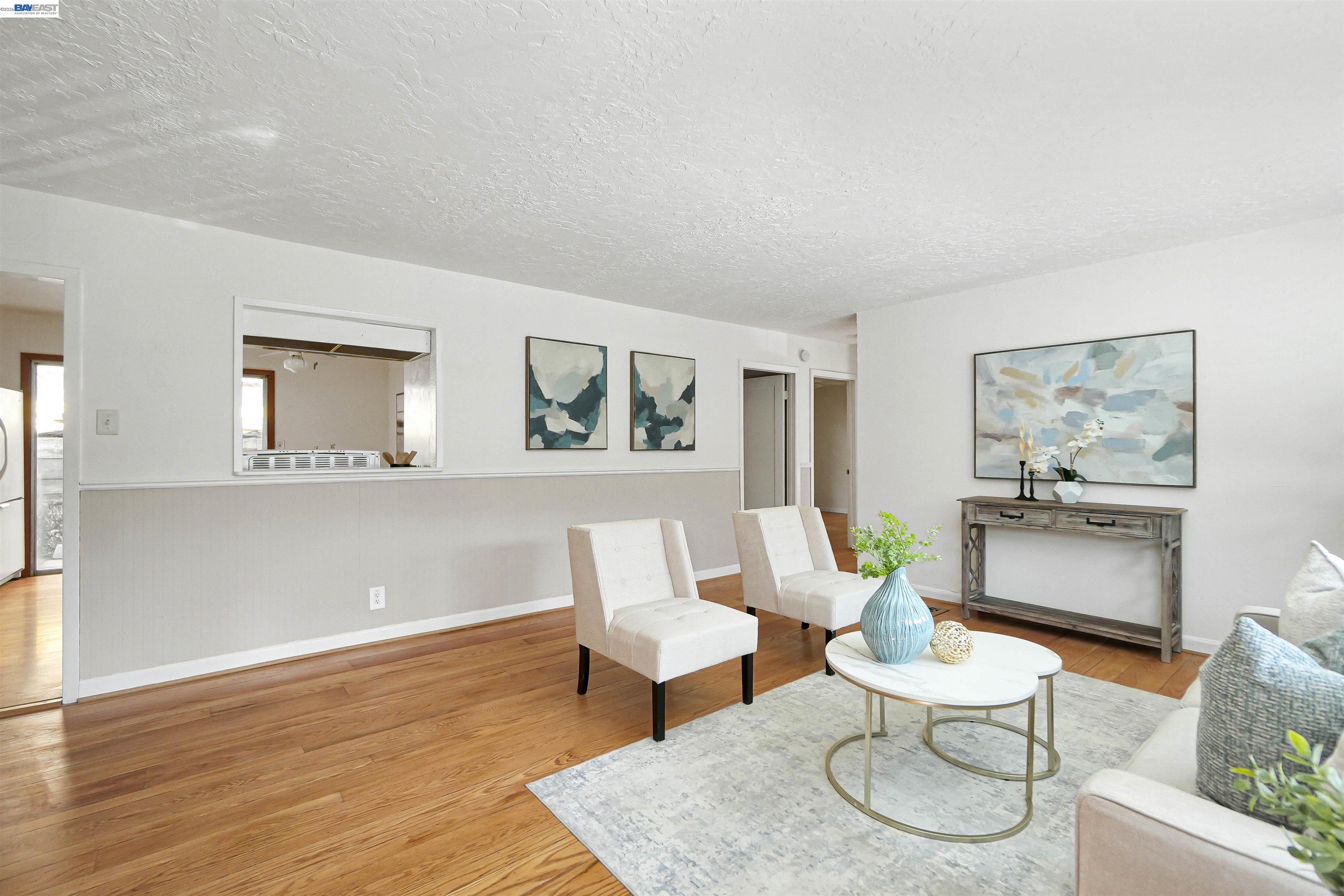 Detail Gallery Image 7 of 41 For 18662 Stanton Ave, Castro Valley,  CA 94546 - 3 Beds | 1 Baths