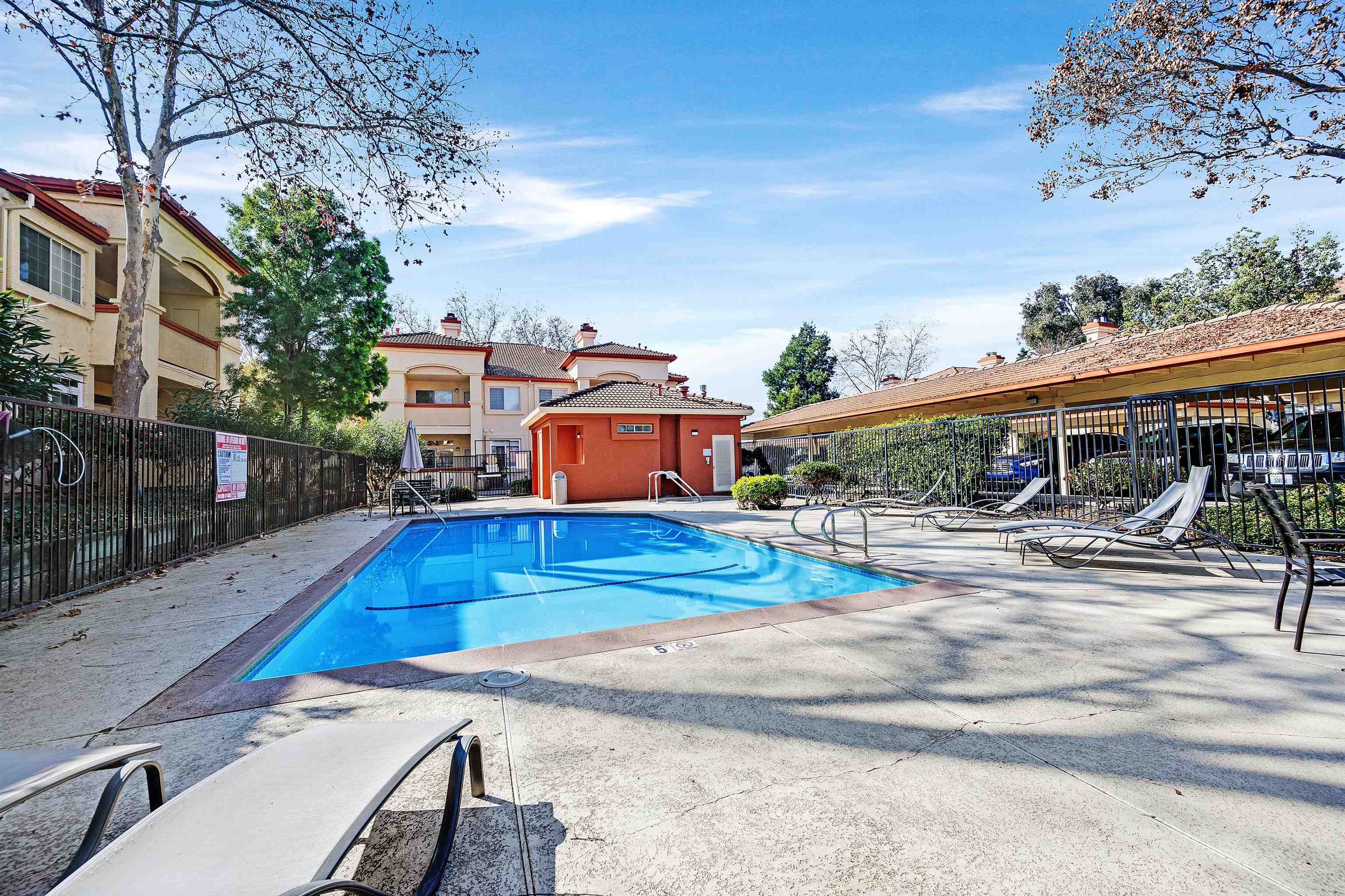 Detail Gallery Image 22 of 26 For 7016 Stagecoach Rd #G,  Dublin,  CA 94568 - 1 Beds | 1 Baths