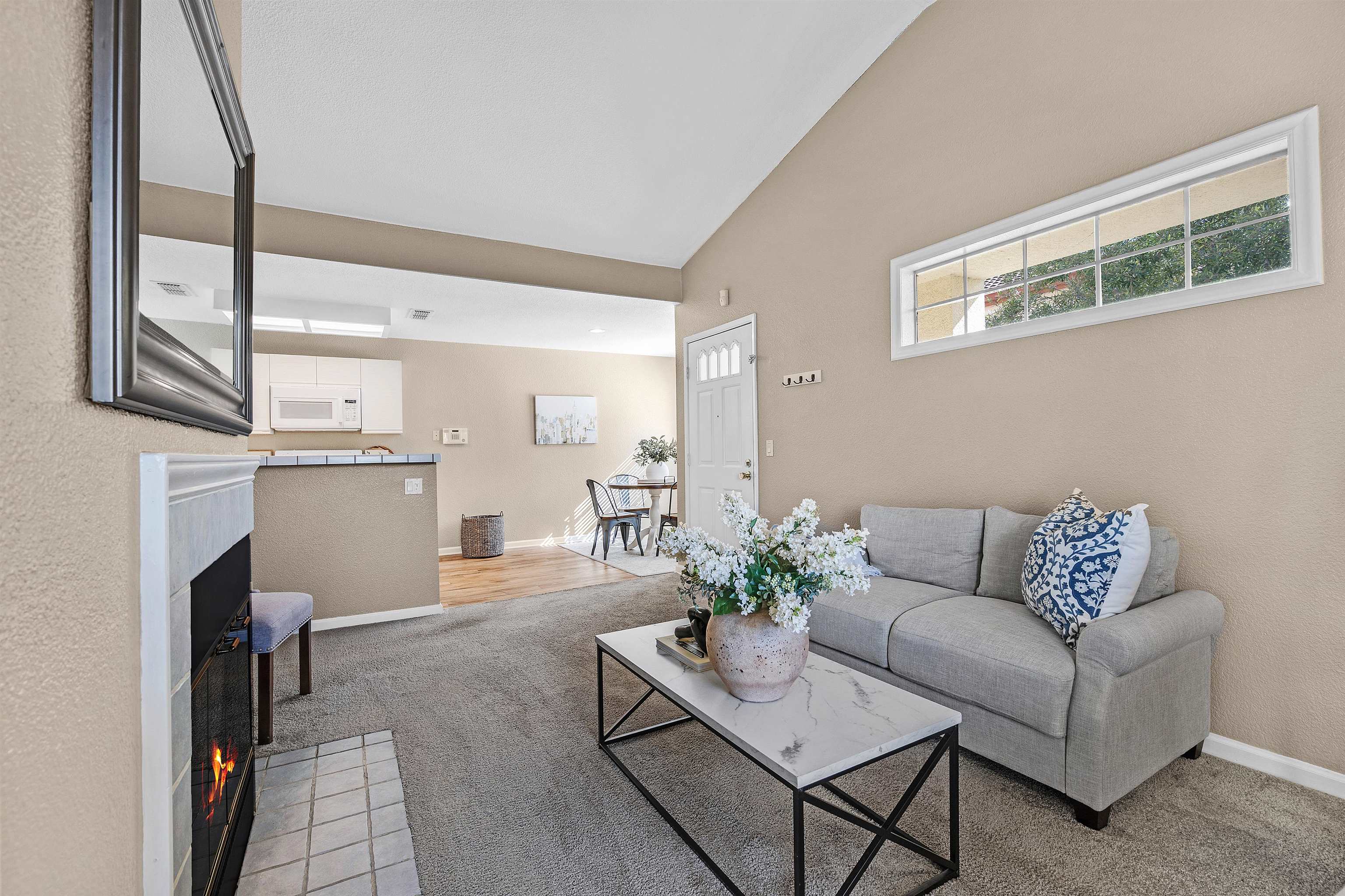 Detail Gallery Image 4 of 26 For 7016 Stagecoach Rd #G,  Dublin,  CA 94568 - 1 Beds | 1 Baths