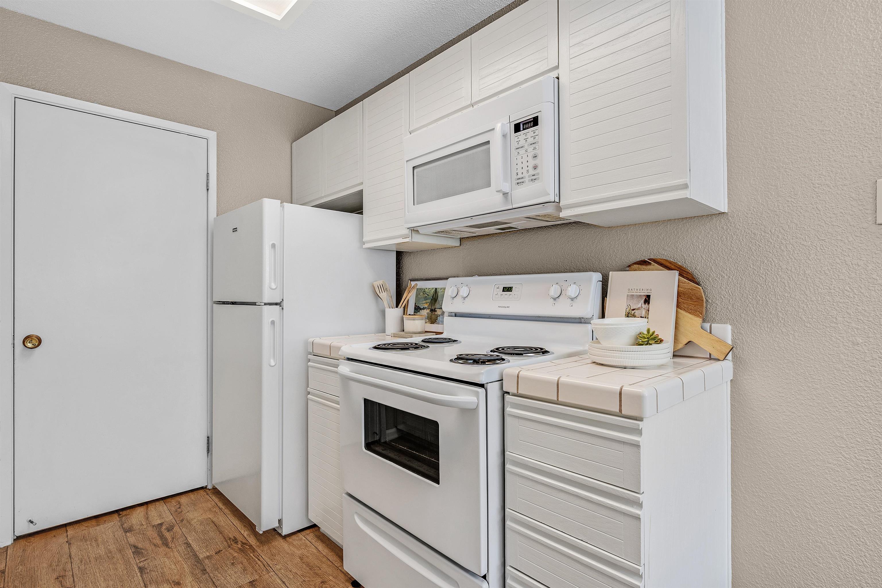 Detail Gallery Image 6 of 26 For 7016 Stagecoach Rd #G,  Dublin,  CA 94568 - 1 Beds | 1 Baths