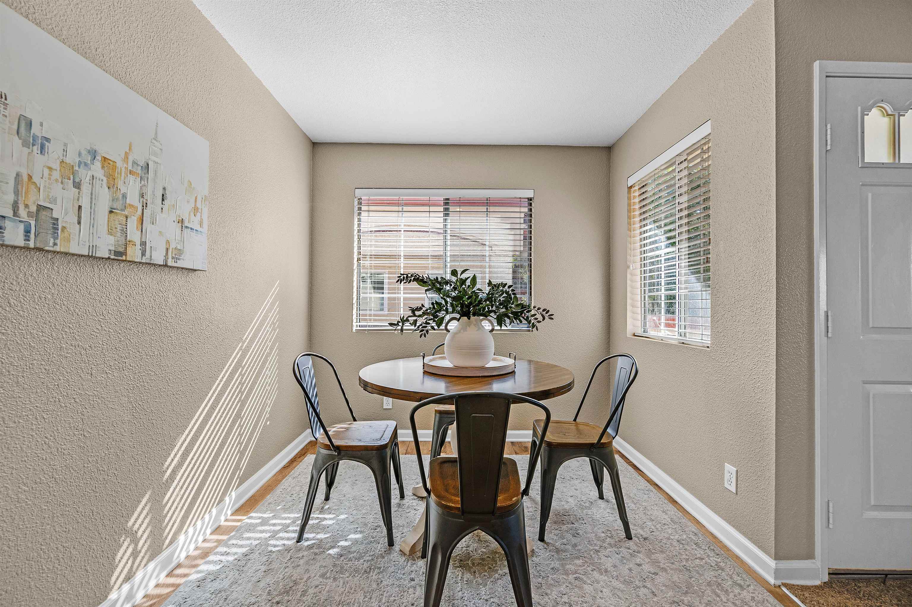 Detail Gallery Image 9 of 26 For 7016 Stagecoach Rd #G,  Dublin,  CA 94568 - 1 Beds | 1 Baths