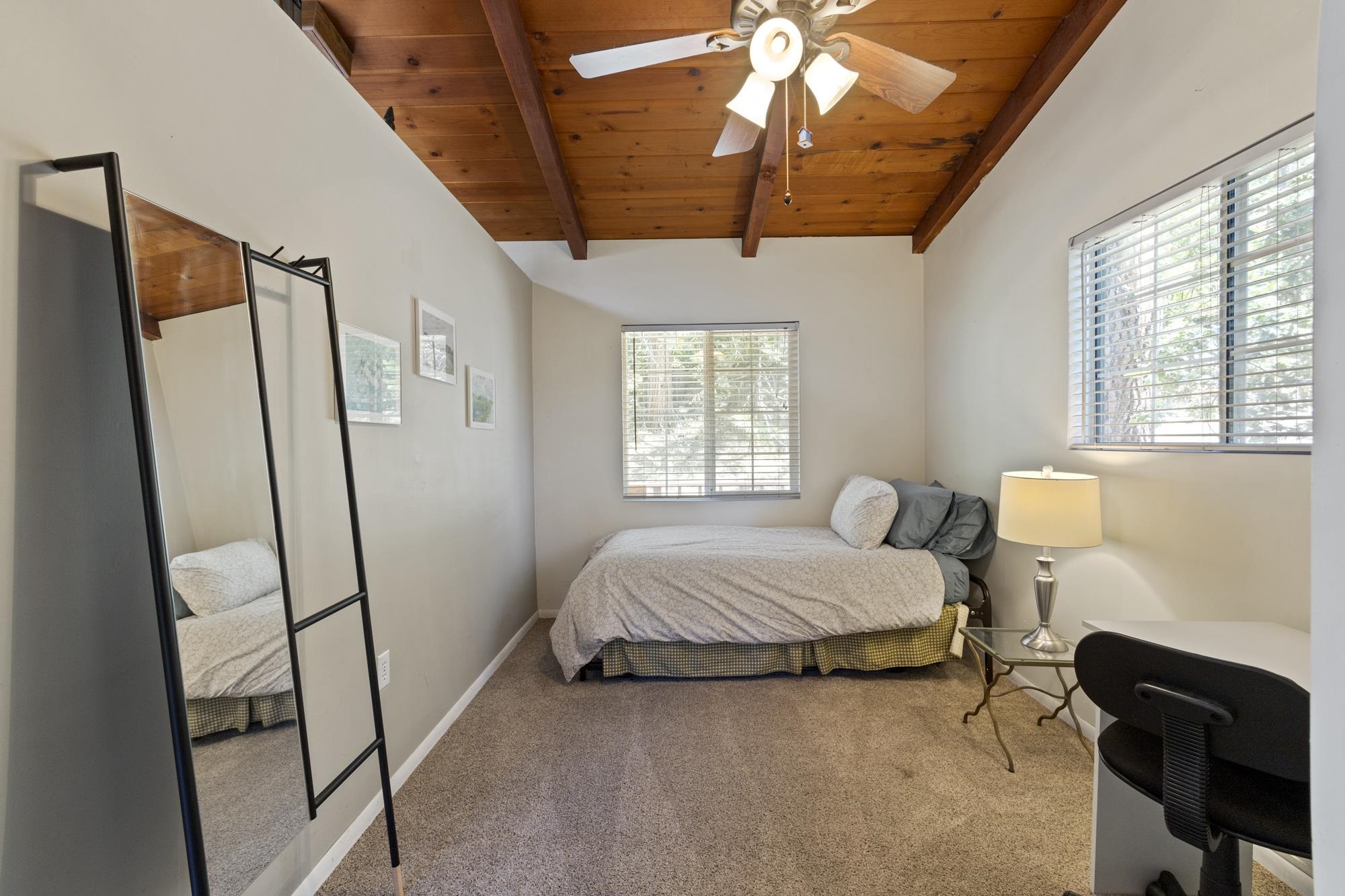 Detail Gallery Image 13 of 30 For 21815 Confidence Road, Twain Harte,  CA 95383 - 2 Beds | 2 Baths