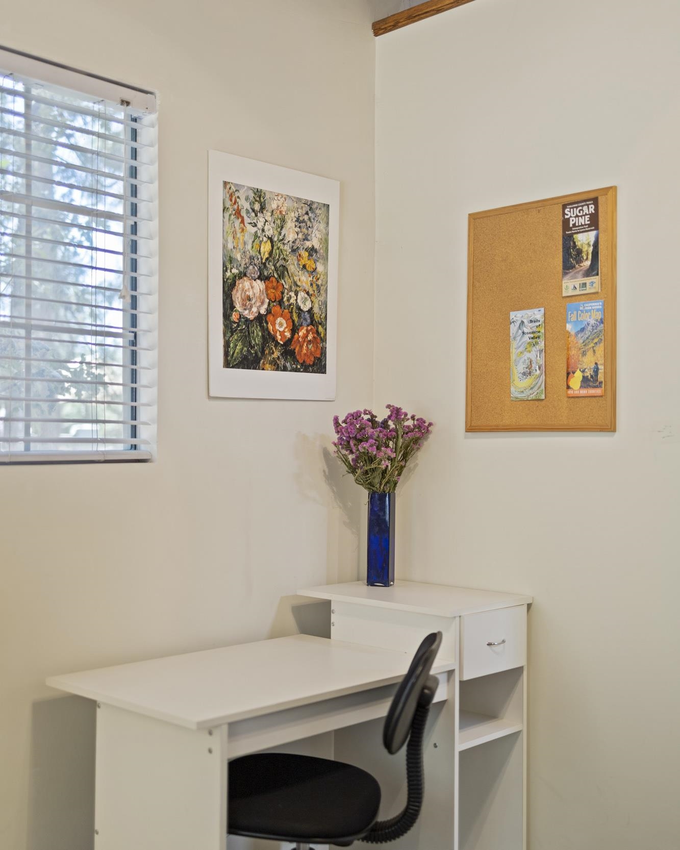 Detail Gallery Image 25 of 30 For 21815 Confidence Road, Twain Harte,  CA 95383 - 2 Beds | 2 Baths