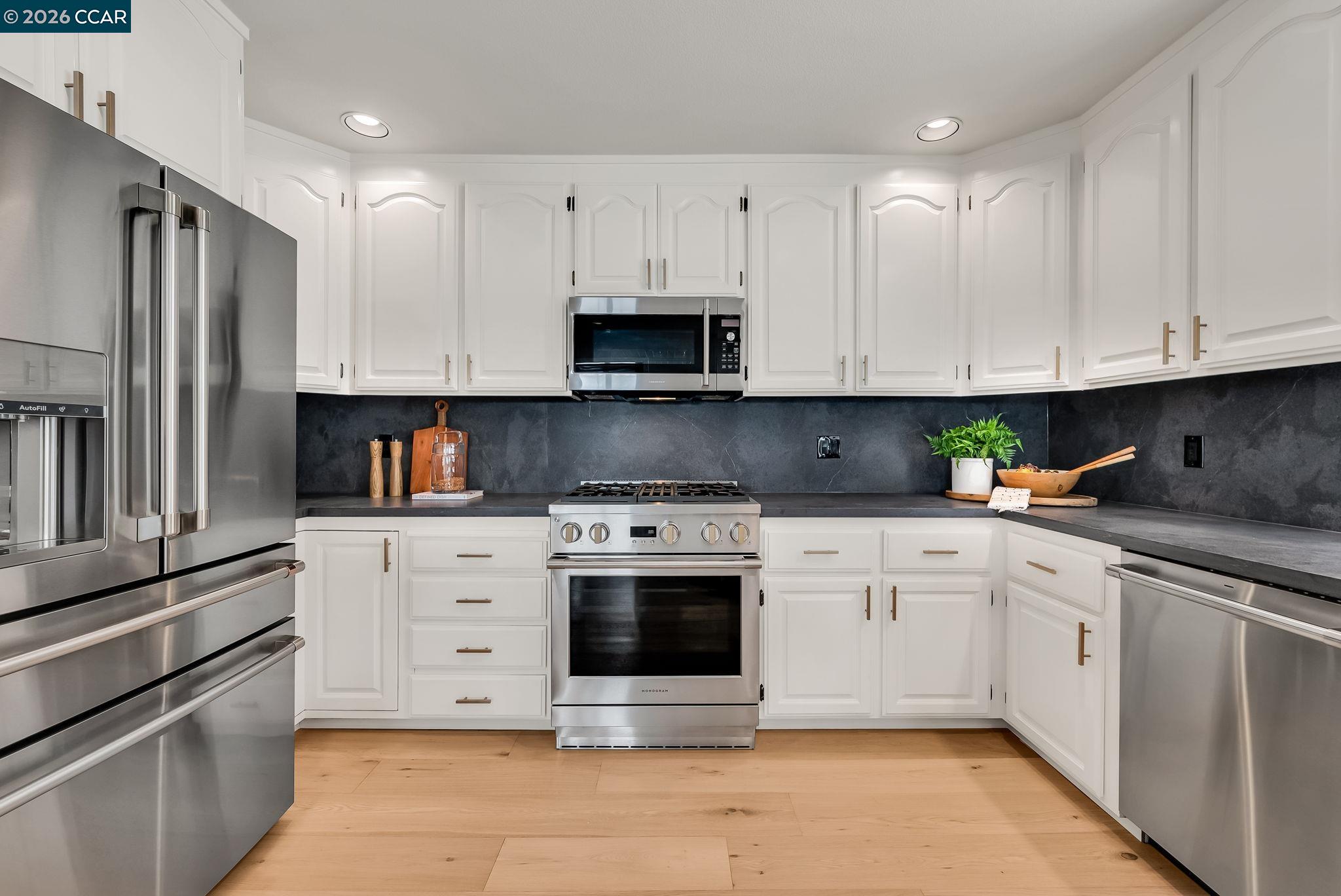 Detail Gallery Image 12 of 54 For 186 Arlene Drive, Walnut Creek,  CA 94595 - 4 Beds | 2 Baths