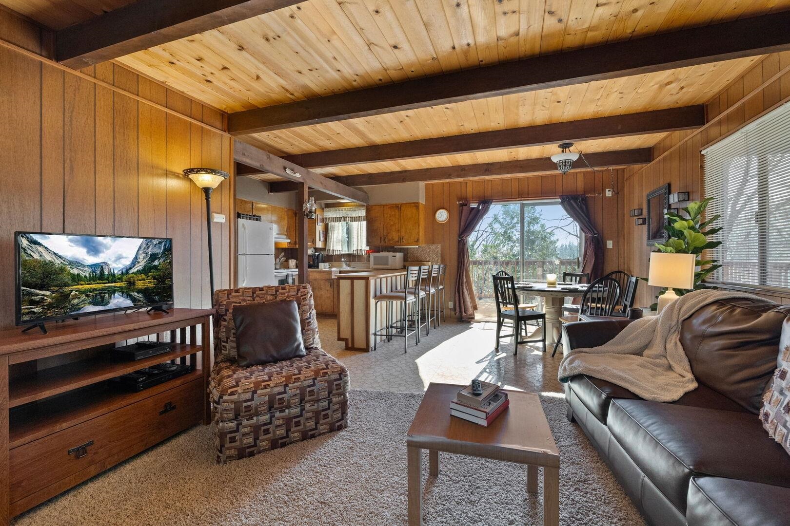 Detail Gallery Image 11 of 21 For 24072 S Bear Clover Ct, Sonora,  CA 95370 - 3 Beds | 1 Baths