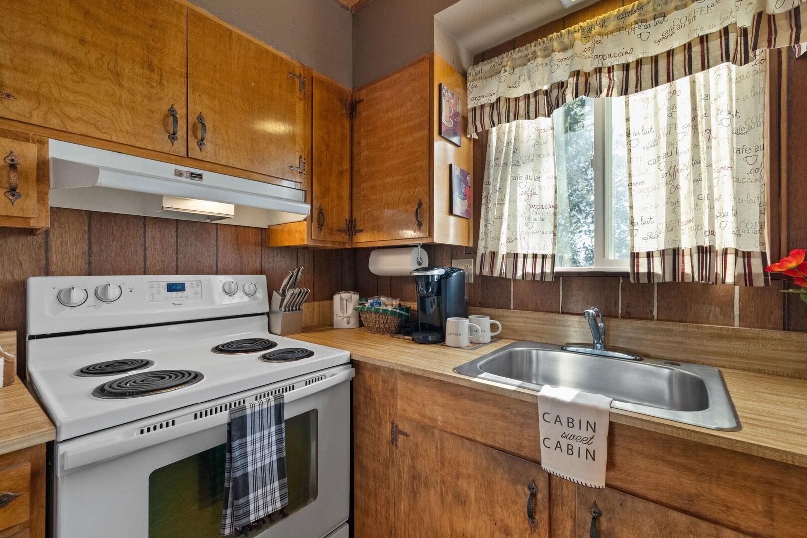 Detail Gallery Image 7 of 21 For 24072 S Bear Clover Ct, Sonora,  CA 95370 - 3 Beds | 1 Baths