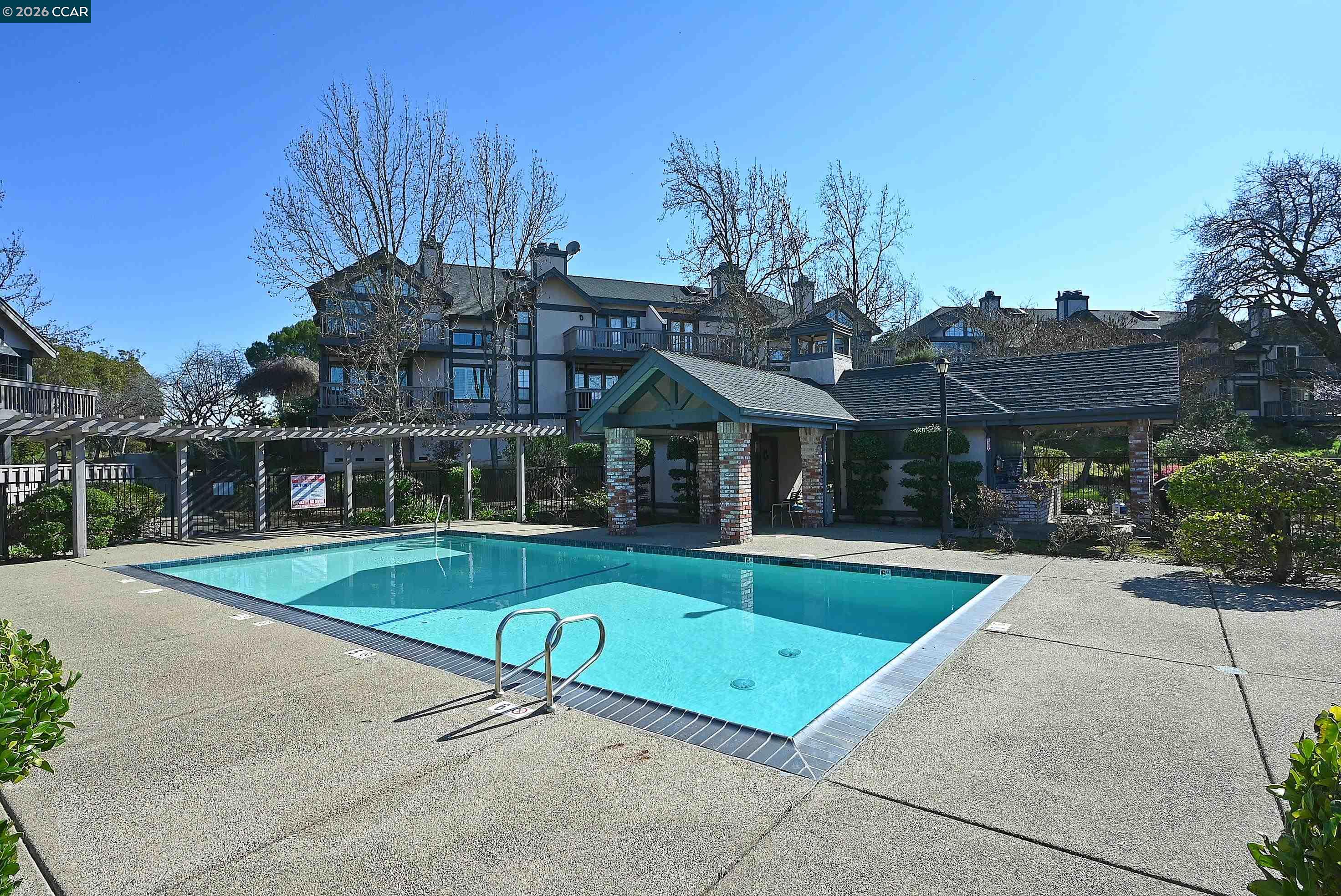 Detail Gallery Image 31 of 33 For 137 Haslemere, Lafayette,  CA 94549 - 3 Beds | 3 Baths