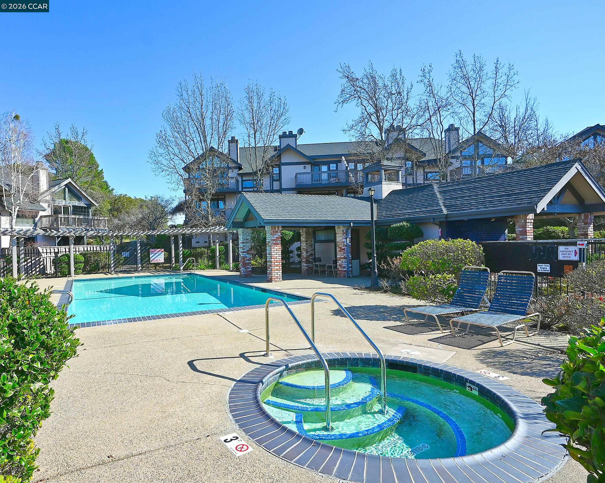 Detail Gallery Image 32 of 33 For 137 Haslemere, Lafayette,  CA 94549 - 3 Beds | 3 Baths