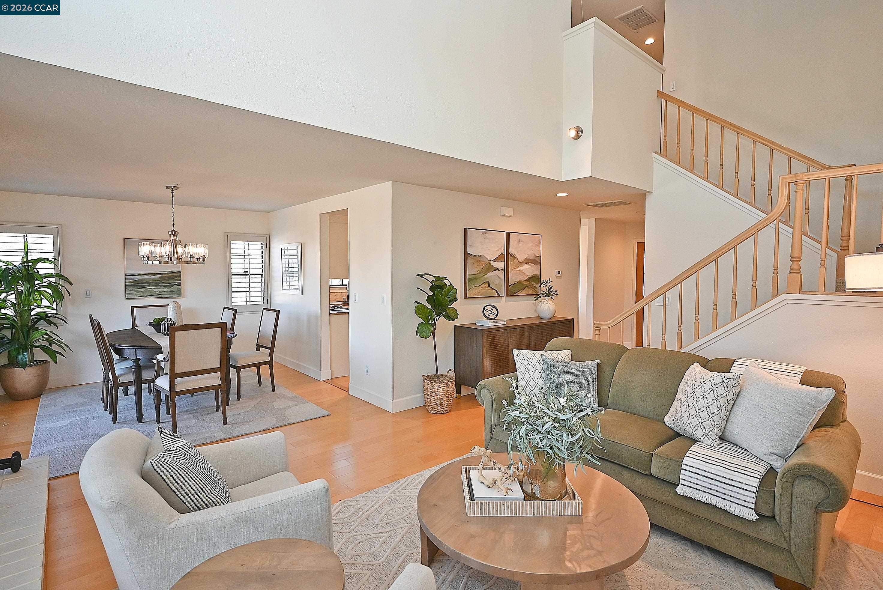 Detail Gallery Image 6 of 33 For 137 Haslemere, Lafayette,  CA 94549 - 3 Beds | 3 Baths