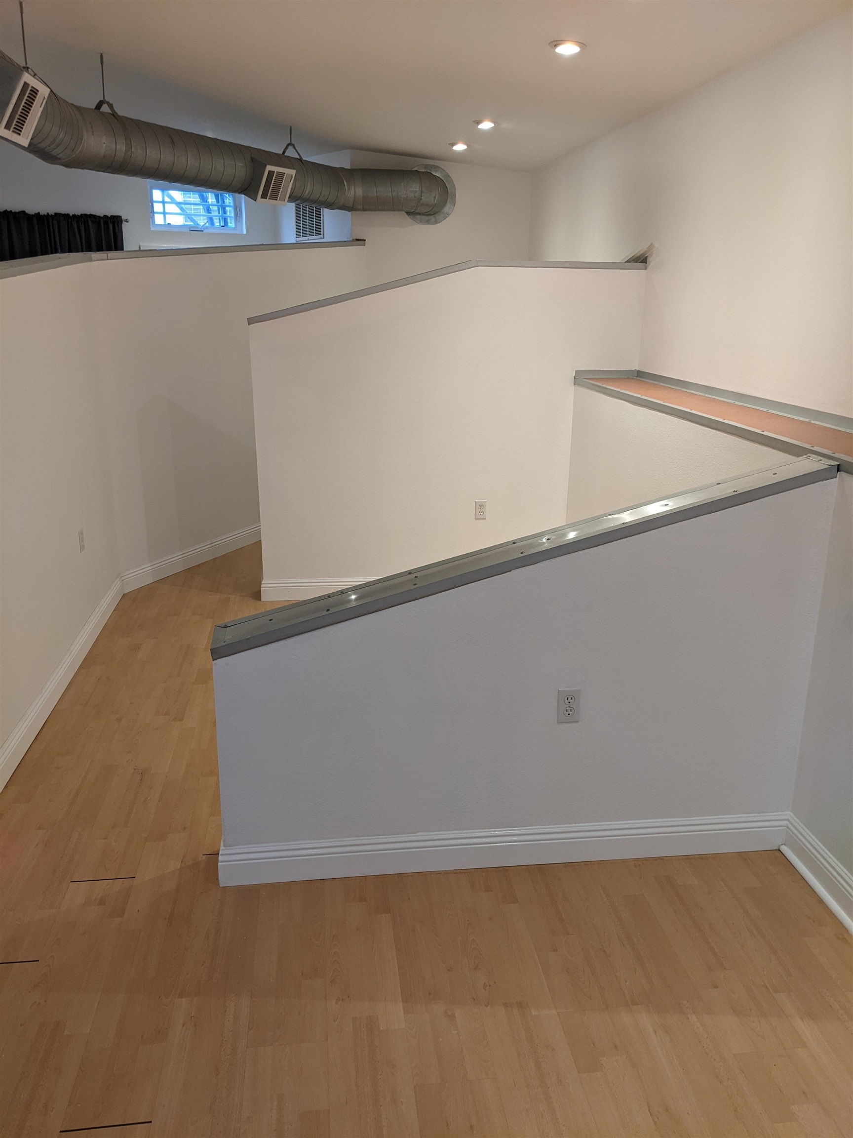 Detail Gallery Image 32 of 40 For 2622 Kingsland Ave, Oakland,  CA 94619 - – Beds | – Baths