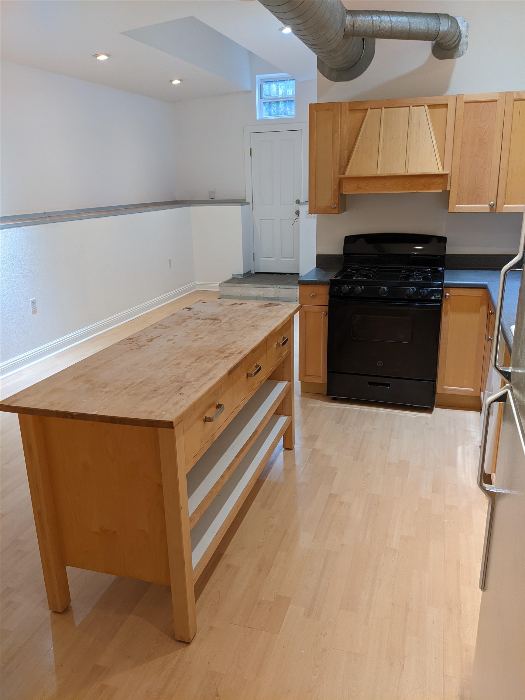 Detail Gallery Image 34 of 40 For 2622 Kingsland Ave, Oakland,  CA 94619 - – Beds | – Baths