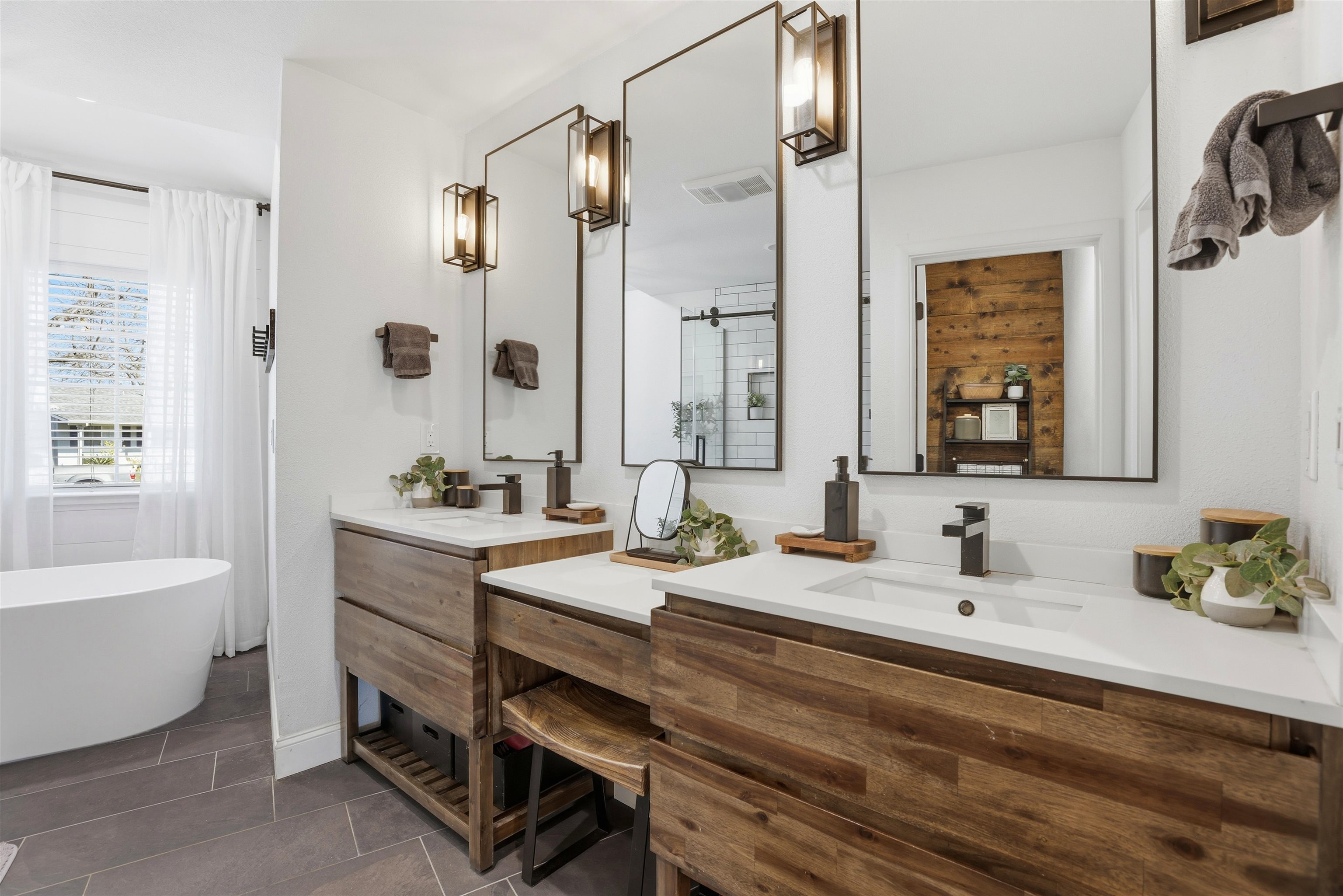 Detail Gallery Image 25 of 40 For 563 Cinnabar Drive, Livermore,  CA 94550-5121 - 4 Beds | 3 Baths